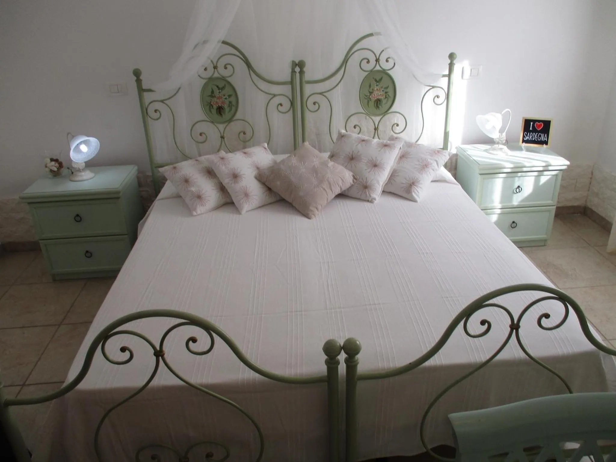 Bedroom, Bed in Villa Margherita Suite & charme