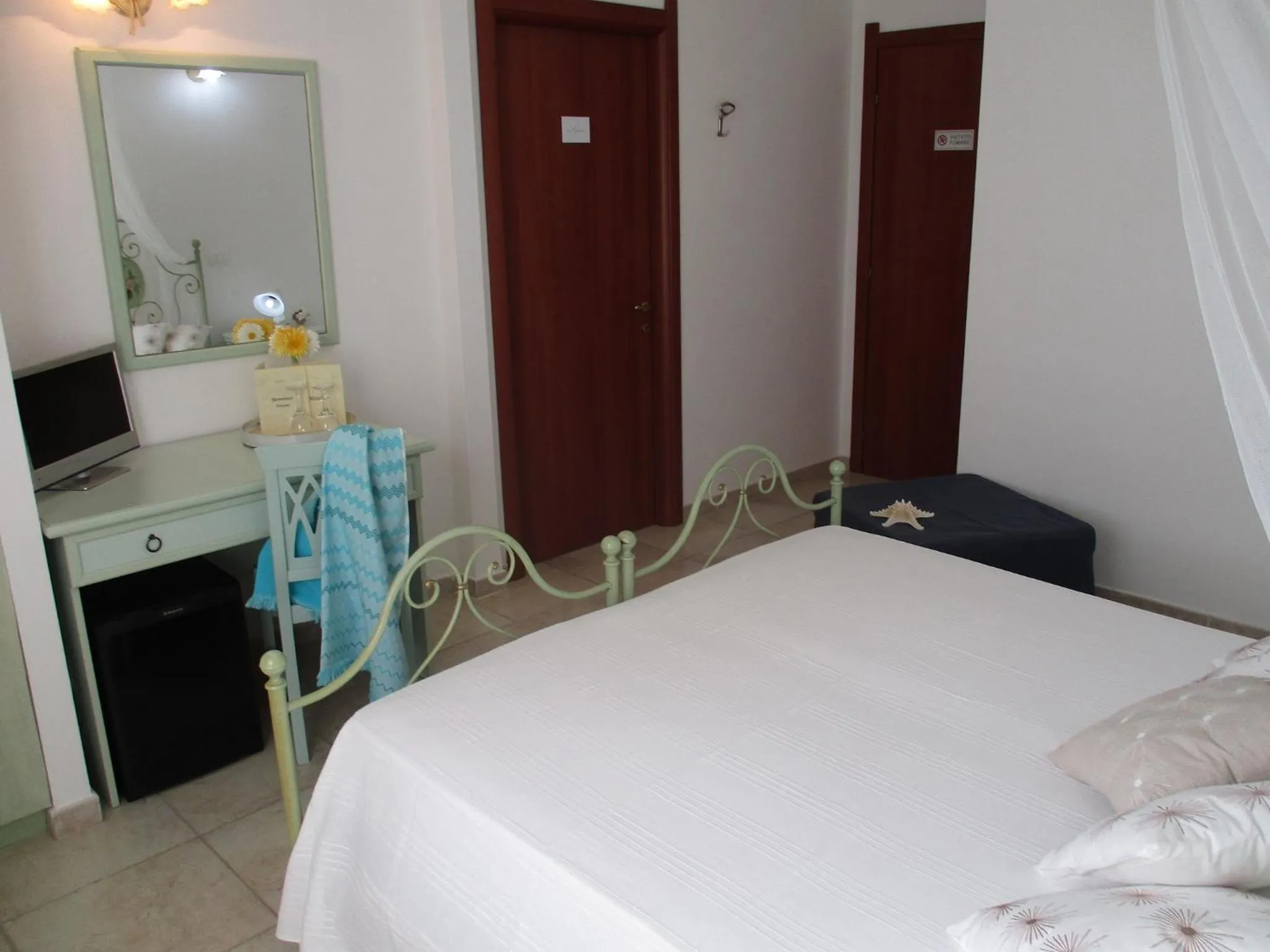 Bedroom, Bed in Villa Margherita Suite & charme