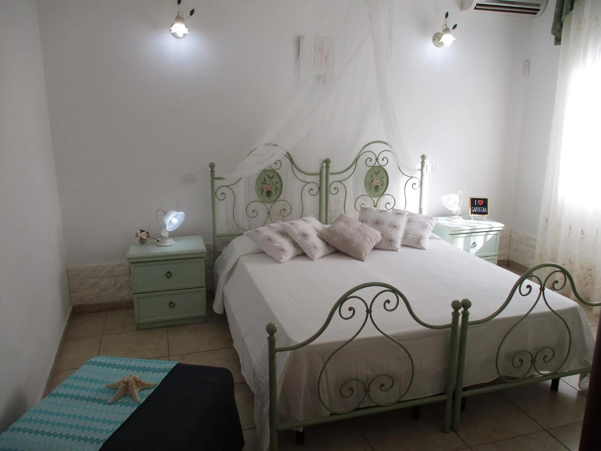 Bedroom, Bed in Villa Margherita Suite & charme