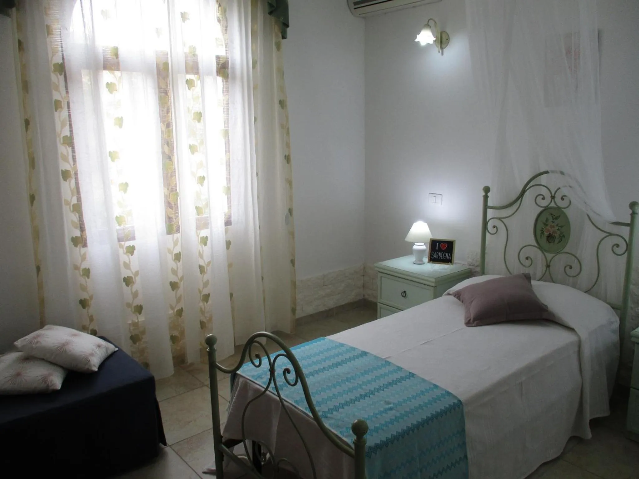 Bedroom, Bed in Villa Margherita Suite & charme