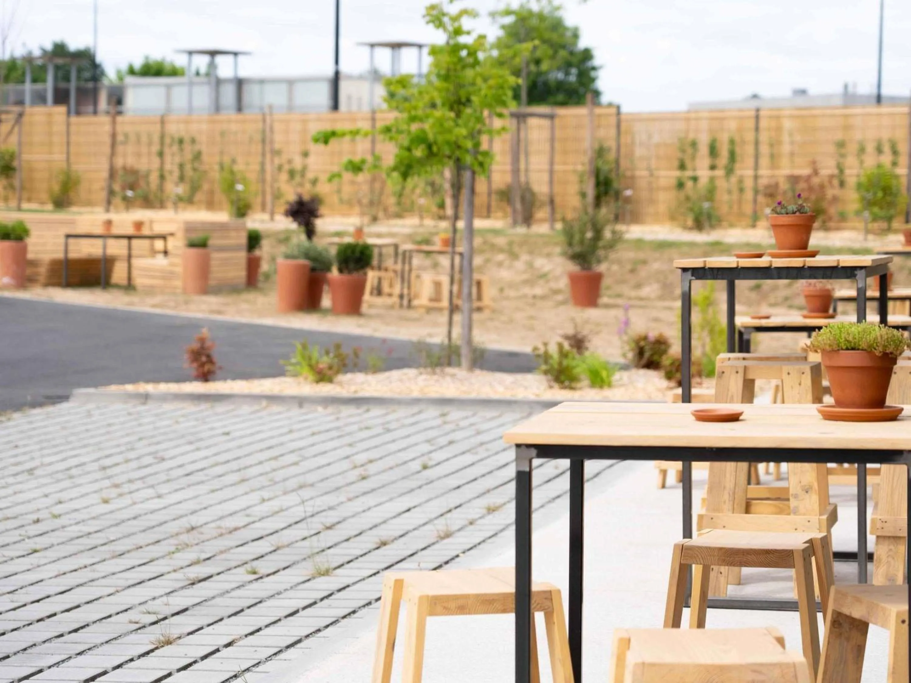 Property building in greet Hotel Rennes Pace