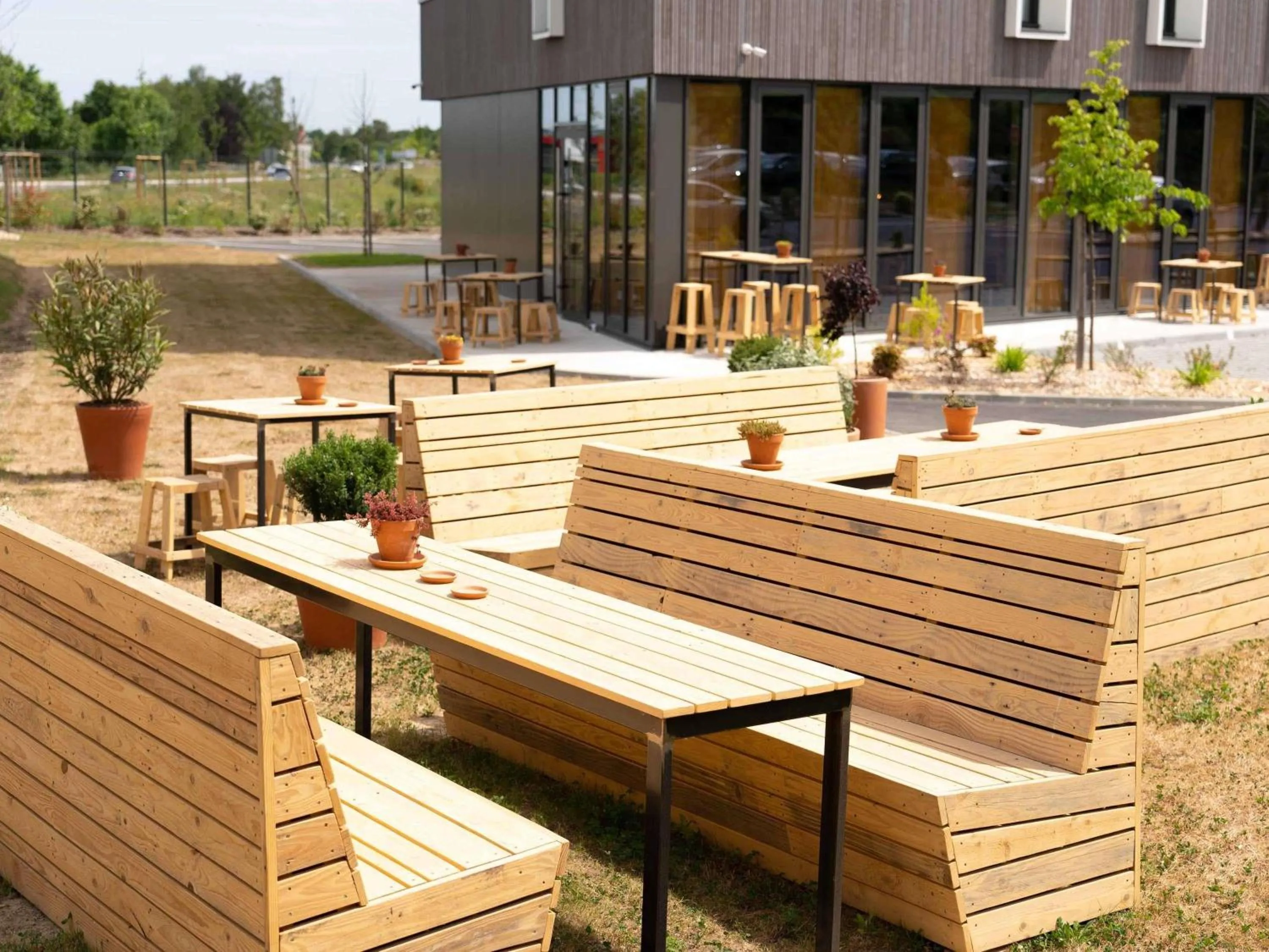 Property building in greet Hotel Rennes Pace