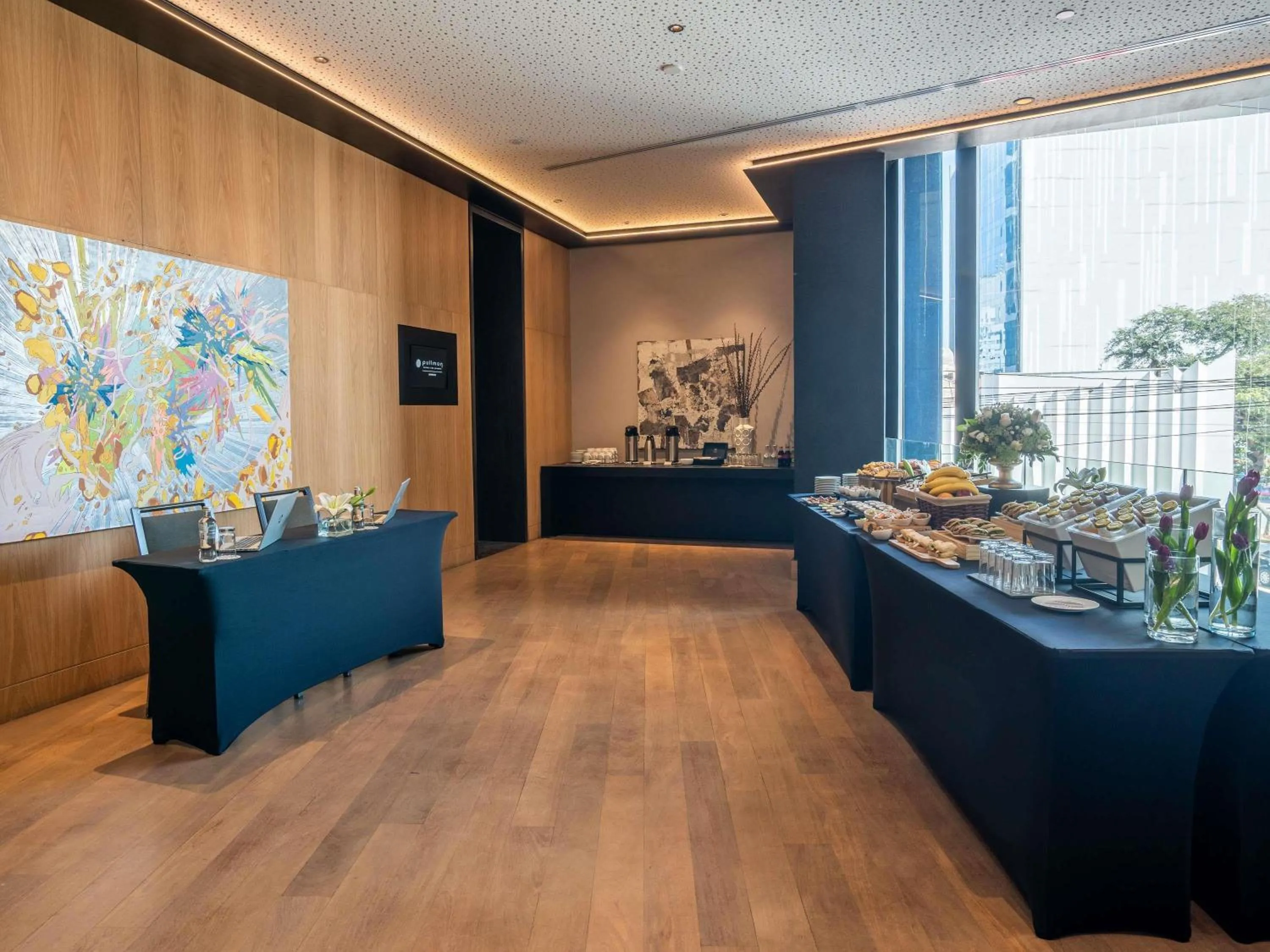 Meeting/conference room in Pullman Lima Miraflores