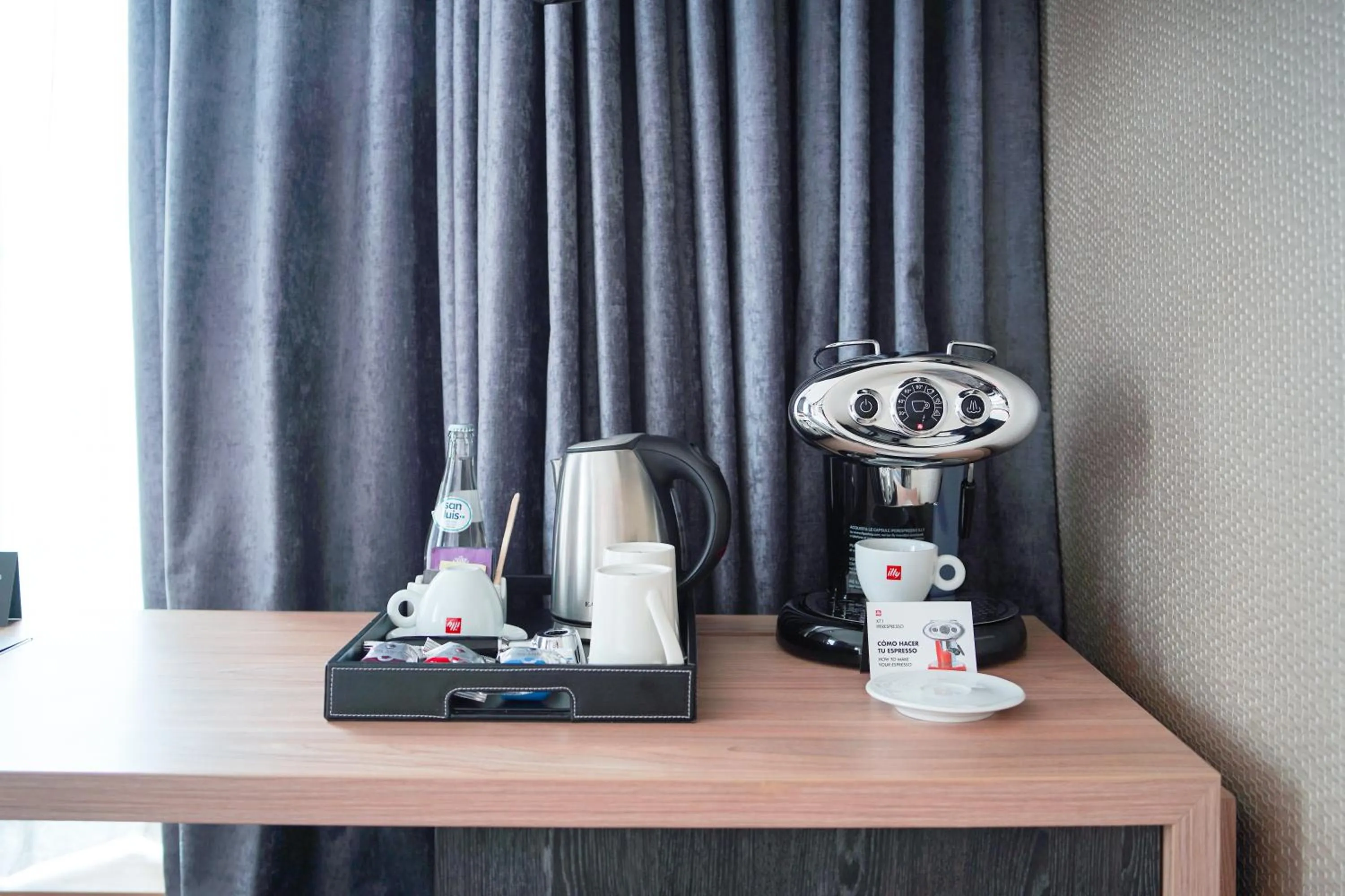 Coffee/tea facilities in Pullman Lima Miraflores