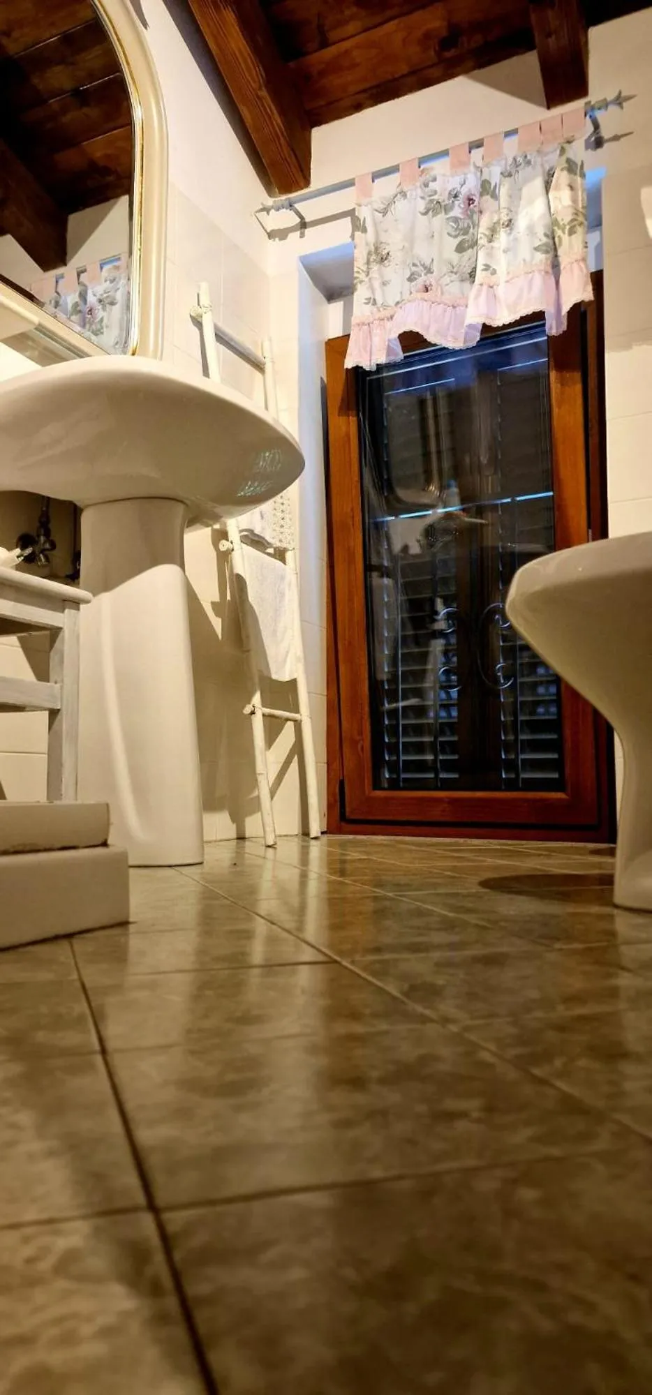 Bathroom in Silenzio e Buio