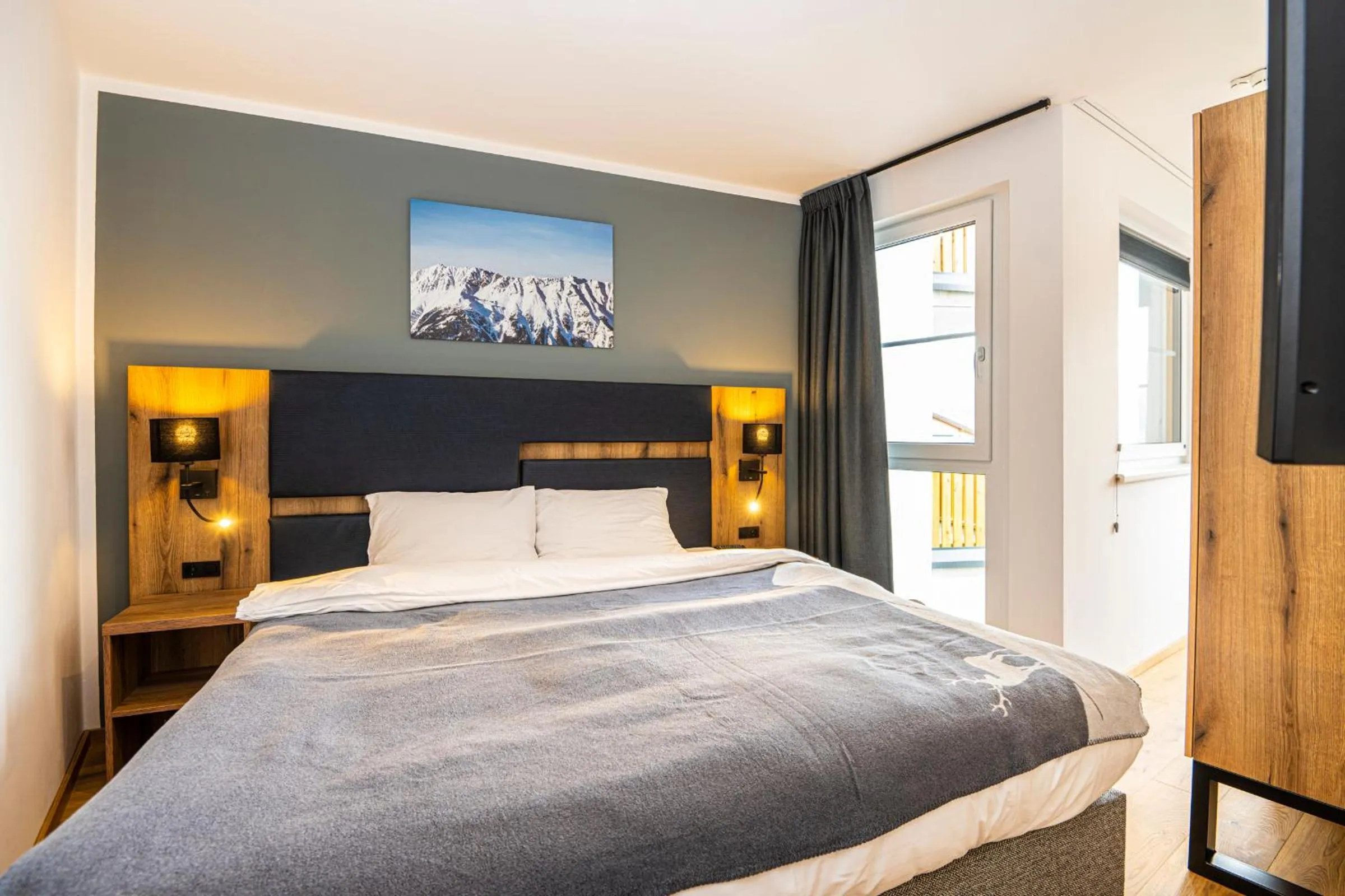 Bed in AlpenParks Hotel & Apartment Alpendorf