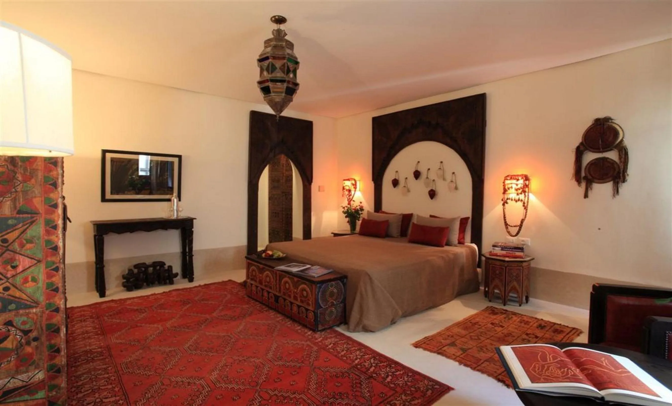 Bedroom, Bed in Palais Khum