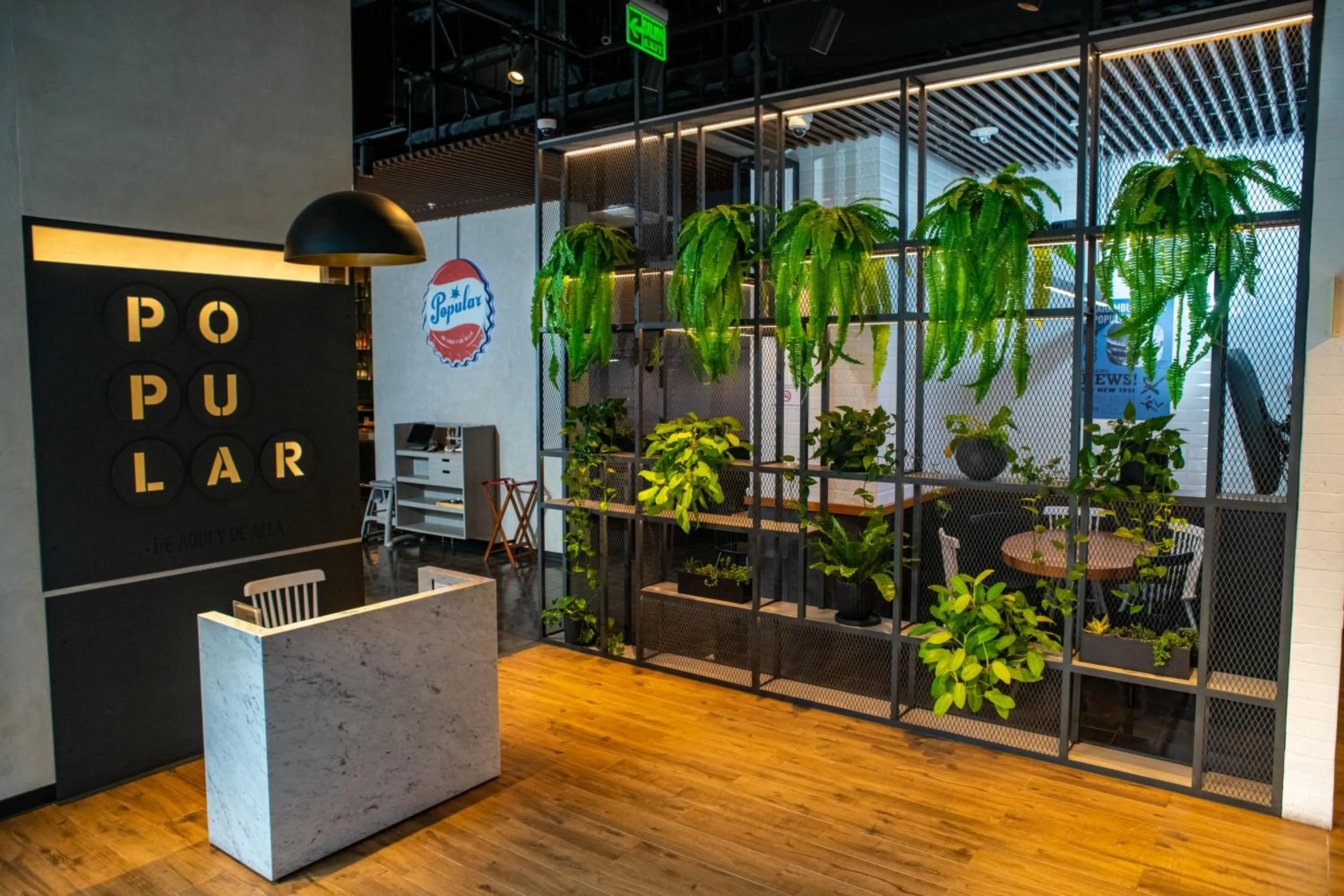 Restaurant/places to eat in ibis styles Lima San Isidro