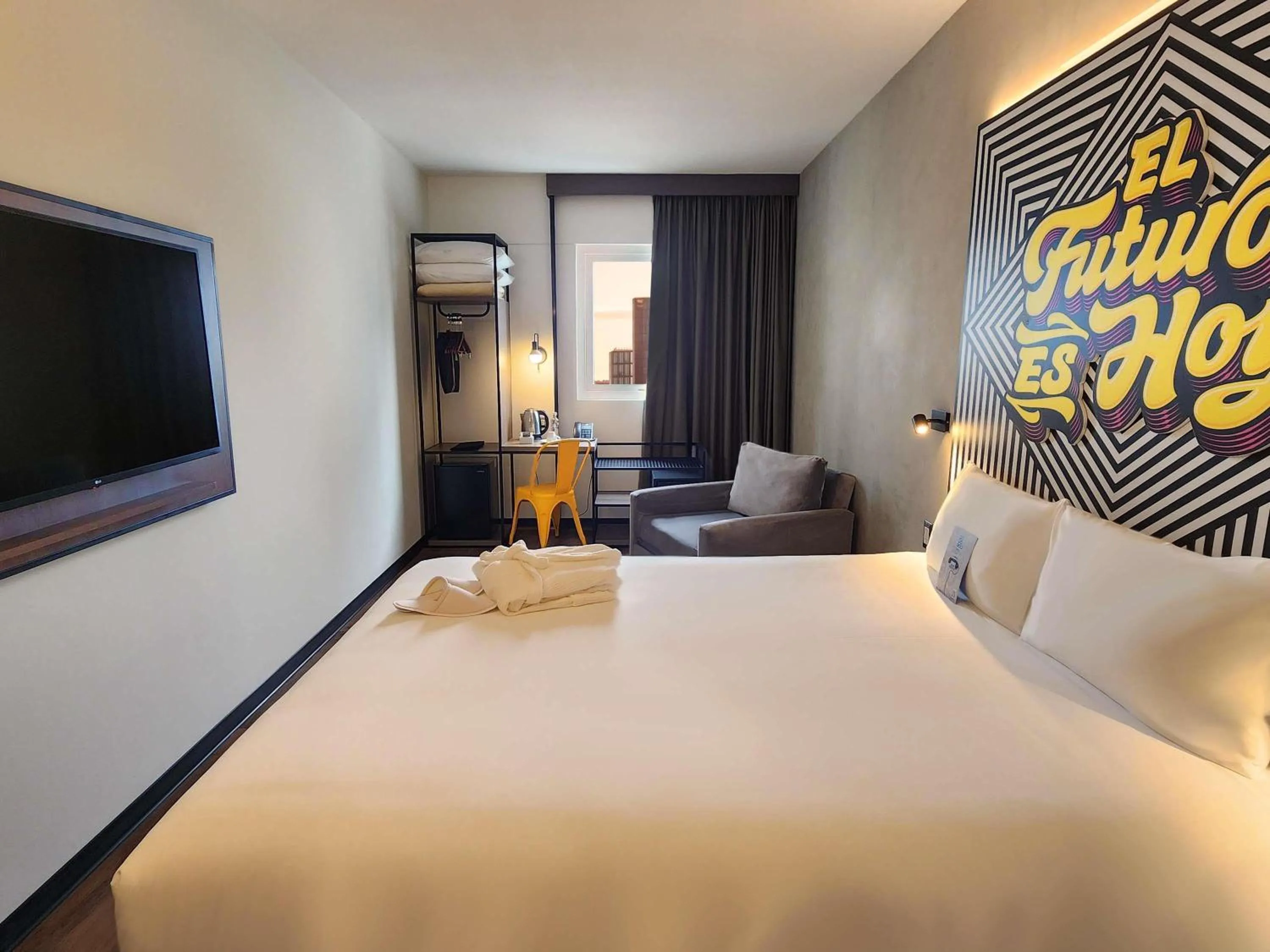 Bedroom, Bed in ibis styles Lima San Isidro