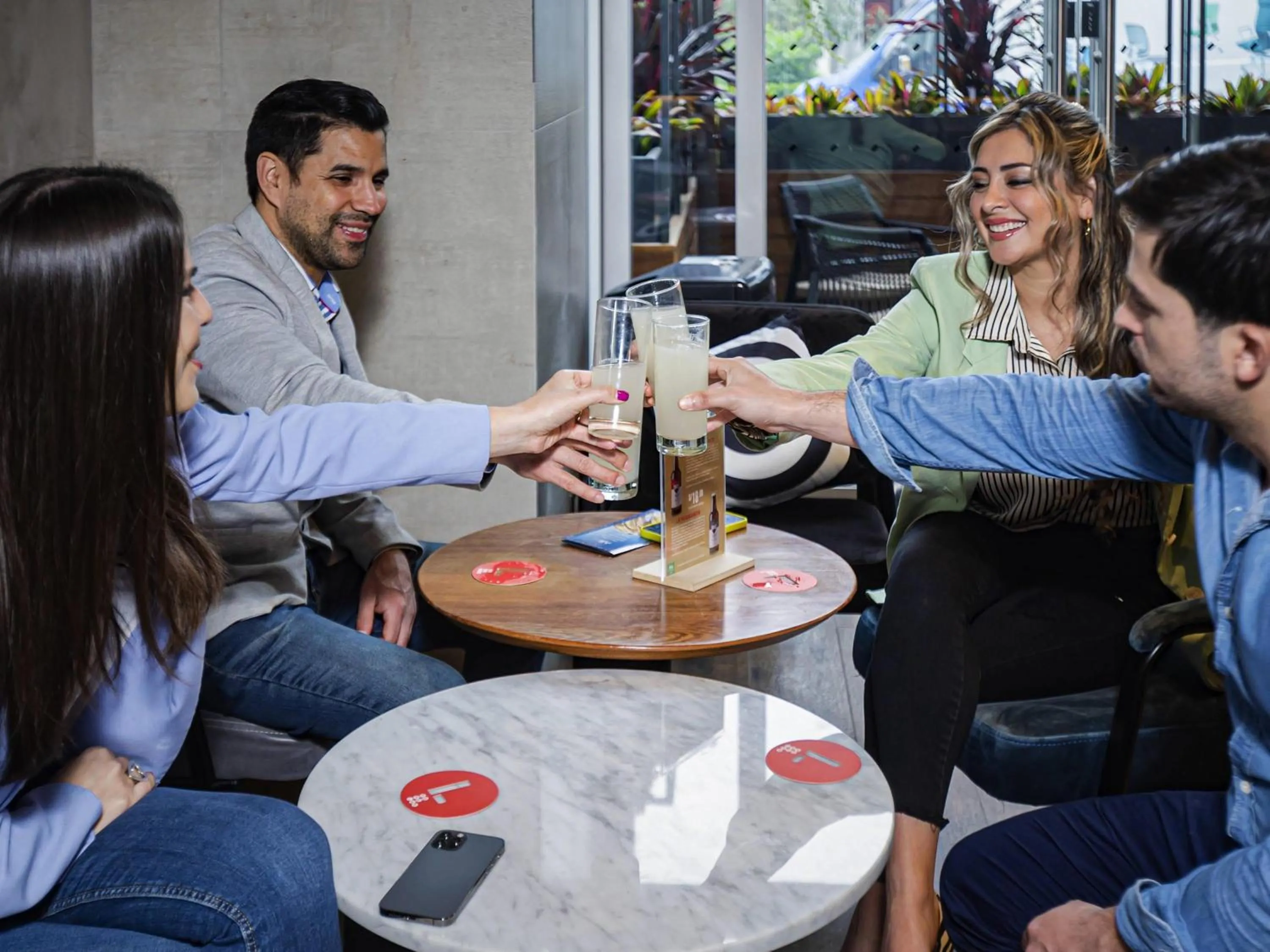 Restaurant/places to eat in ibis styles Lima San Isidro