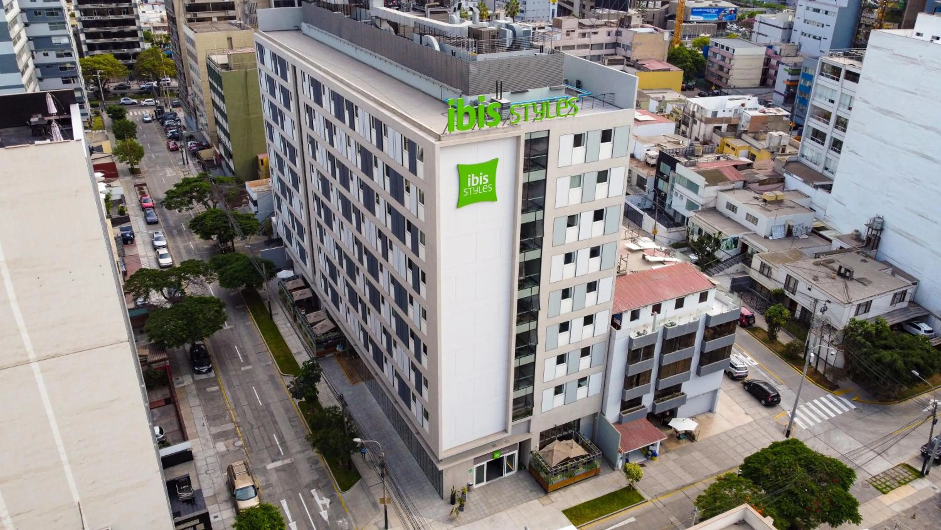 Property building in ibis styles Lima San Isidro