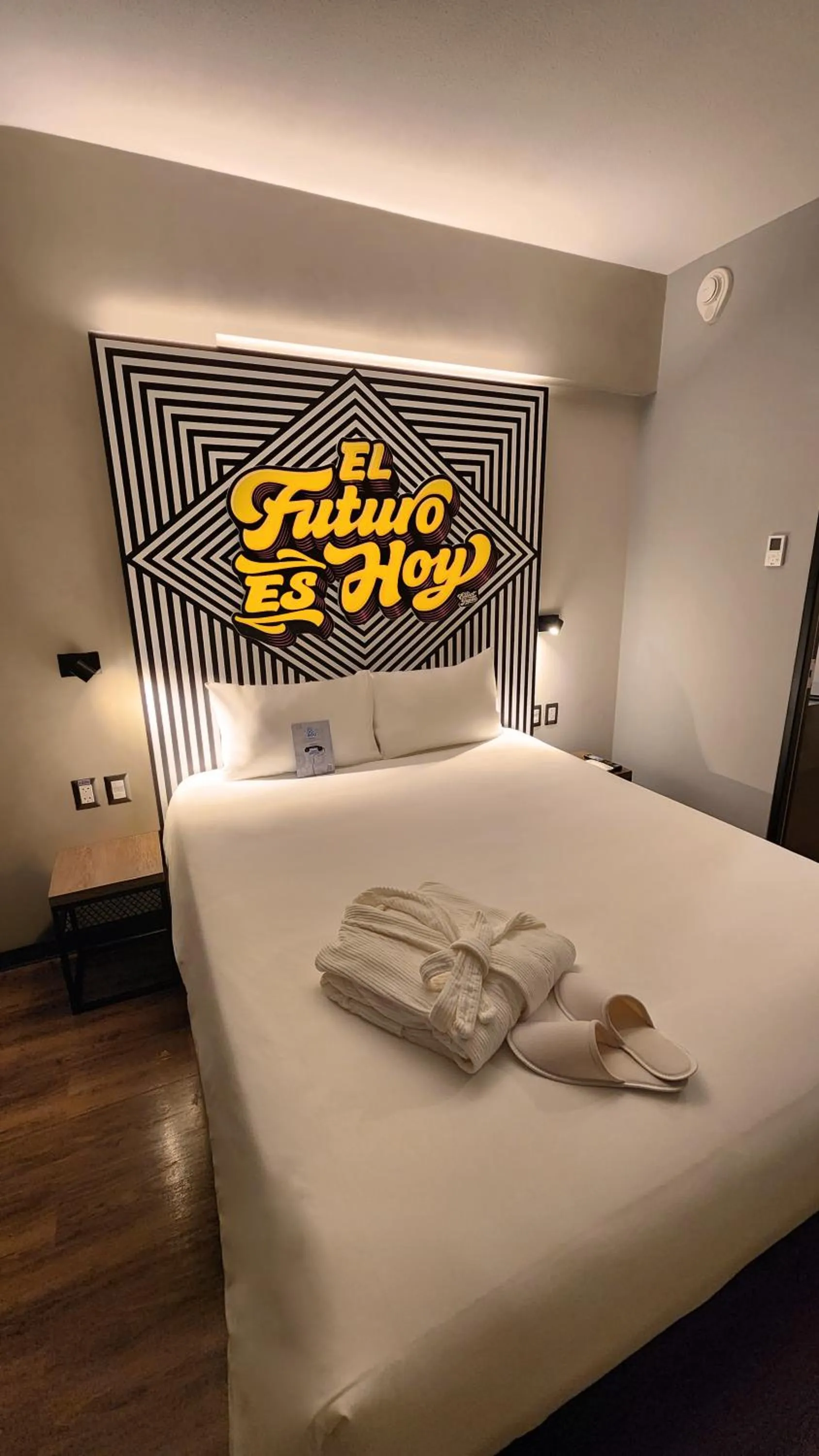 Bed in ibis styles Lima San Isidro