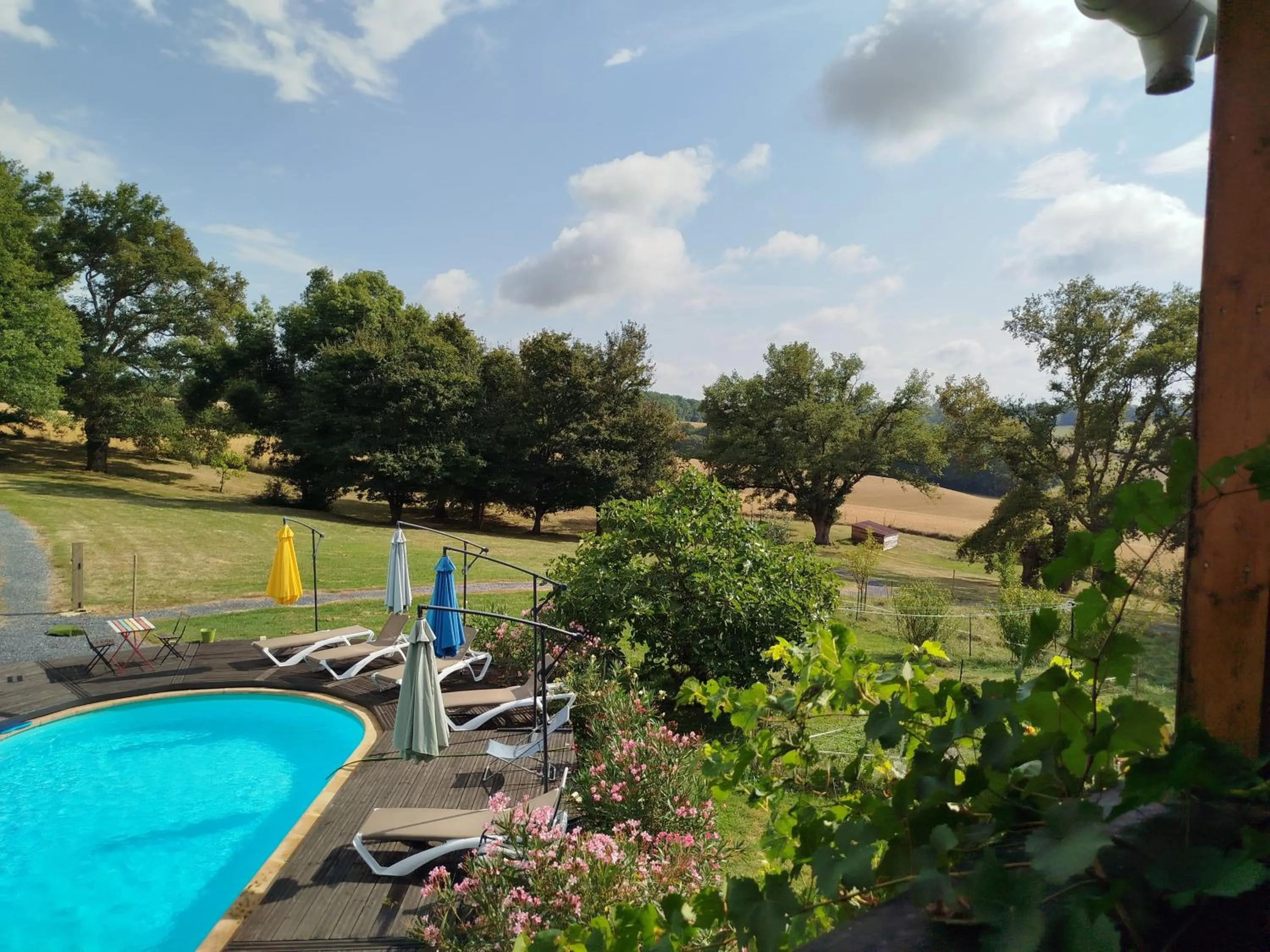 Spring in les bulles perchées de lartigue