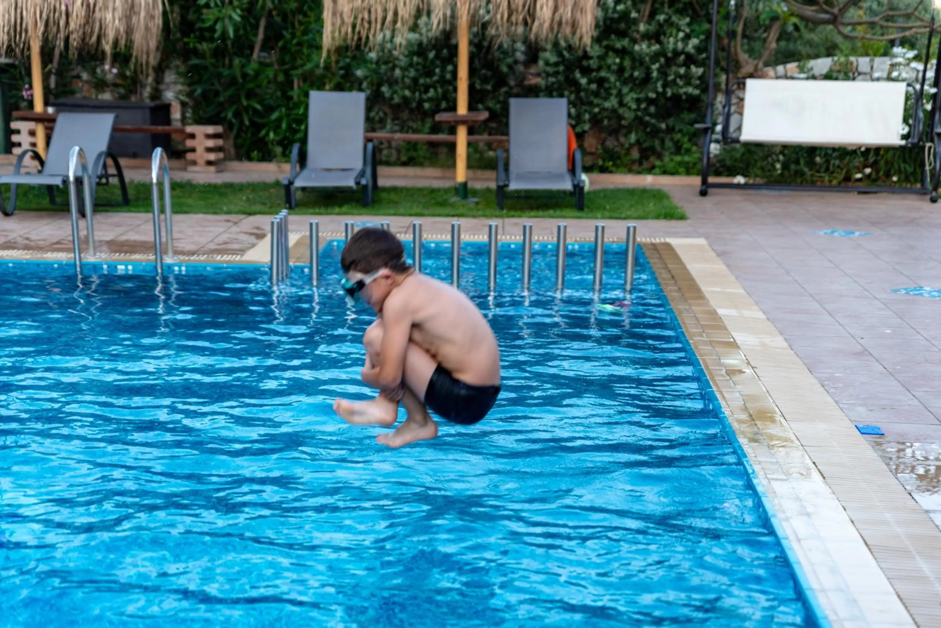 Swimming pool in Relax Hotel