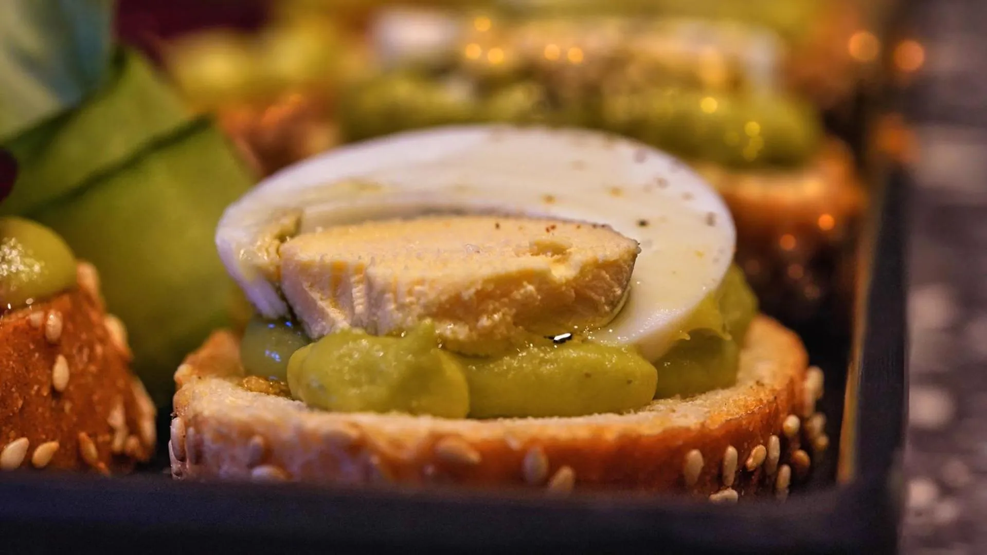 Food and drinks in Relax Hotel