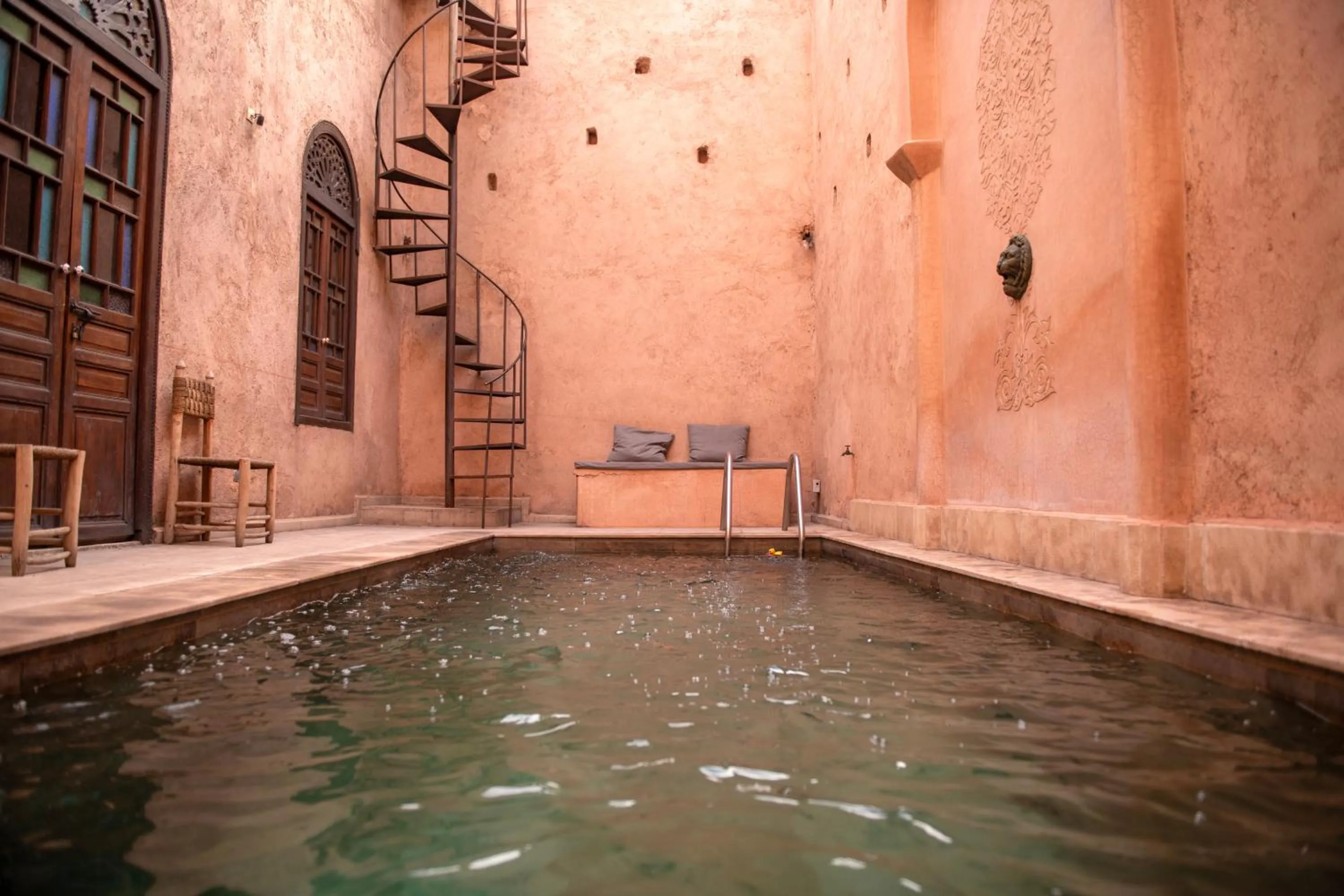 Swimming pool in Riad Ben Youssef