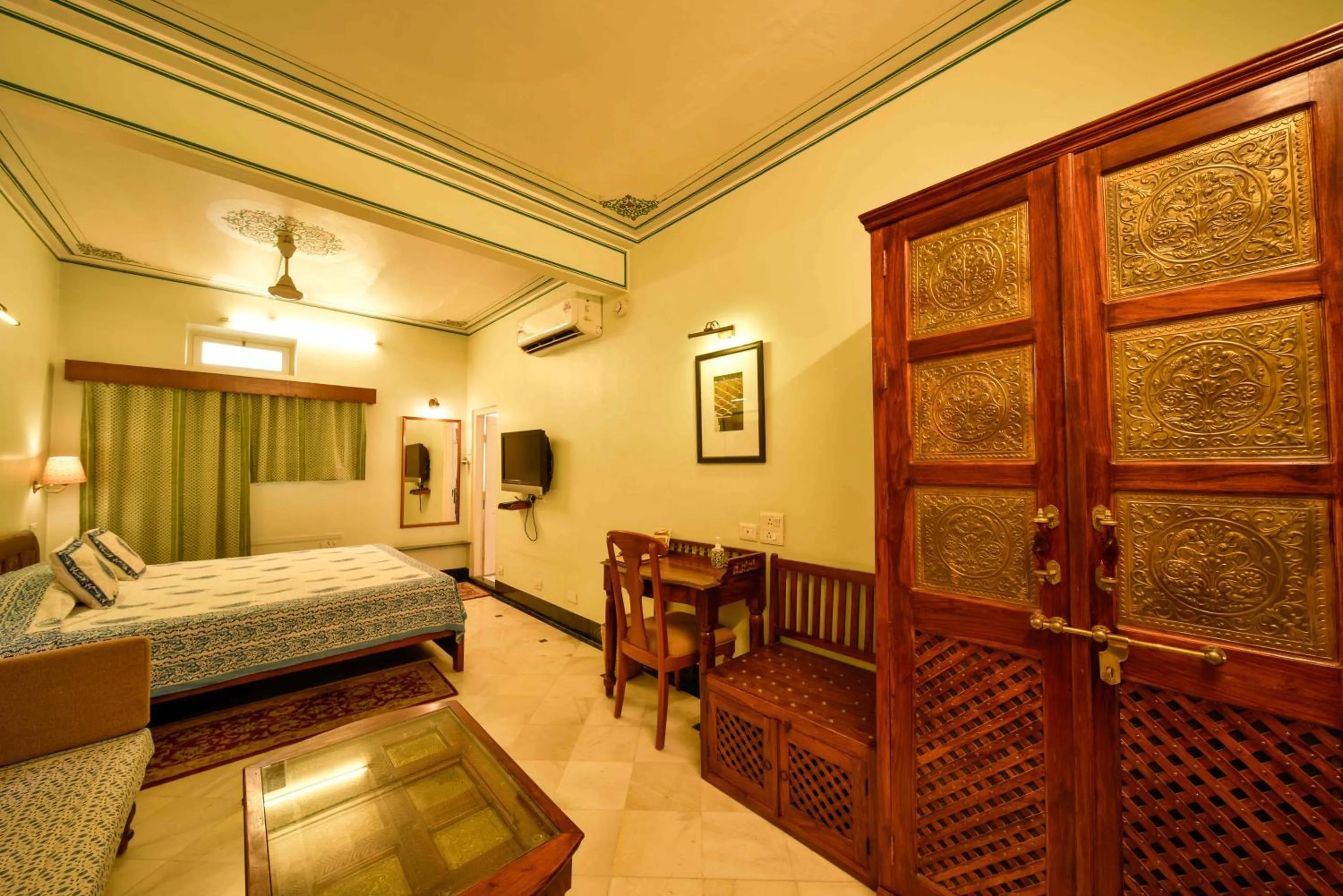 Photo of the whole room, Bed in Hotel Arya Niwas