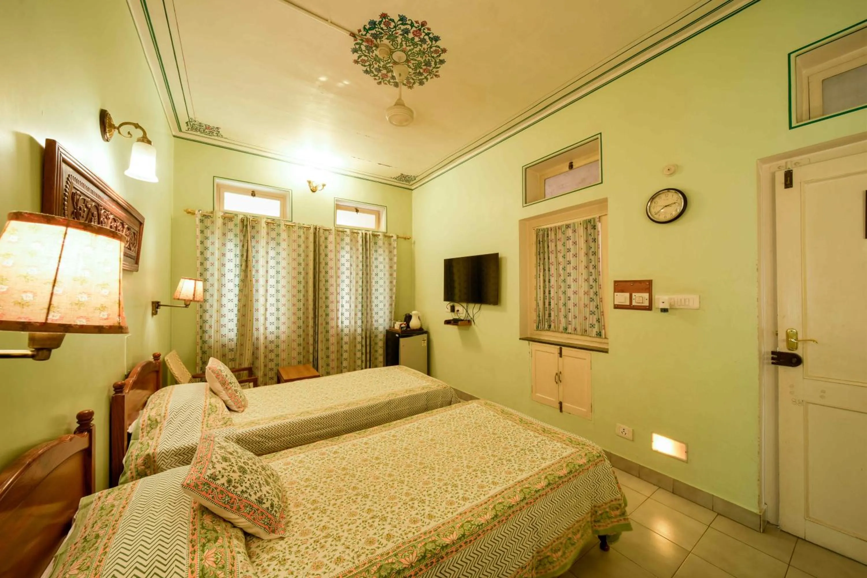 Photo of the whole room, Bed in Hotel Arya Niwas