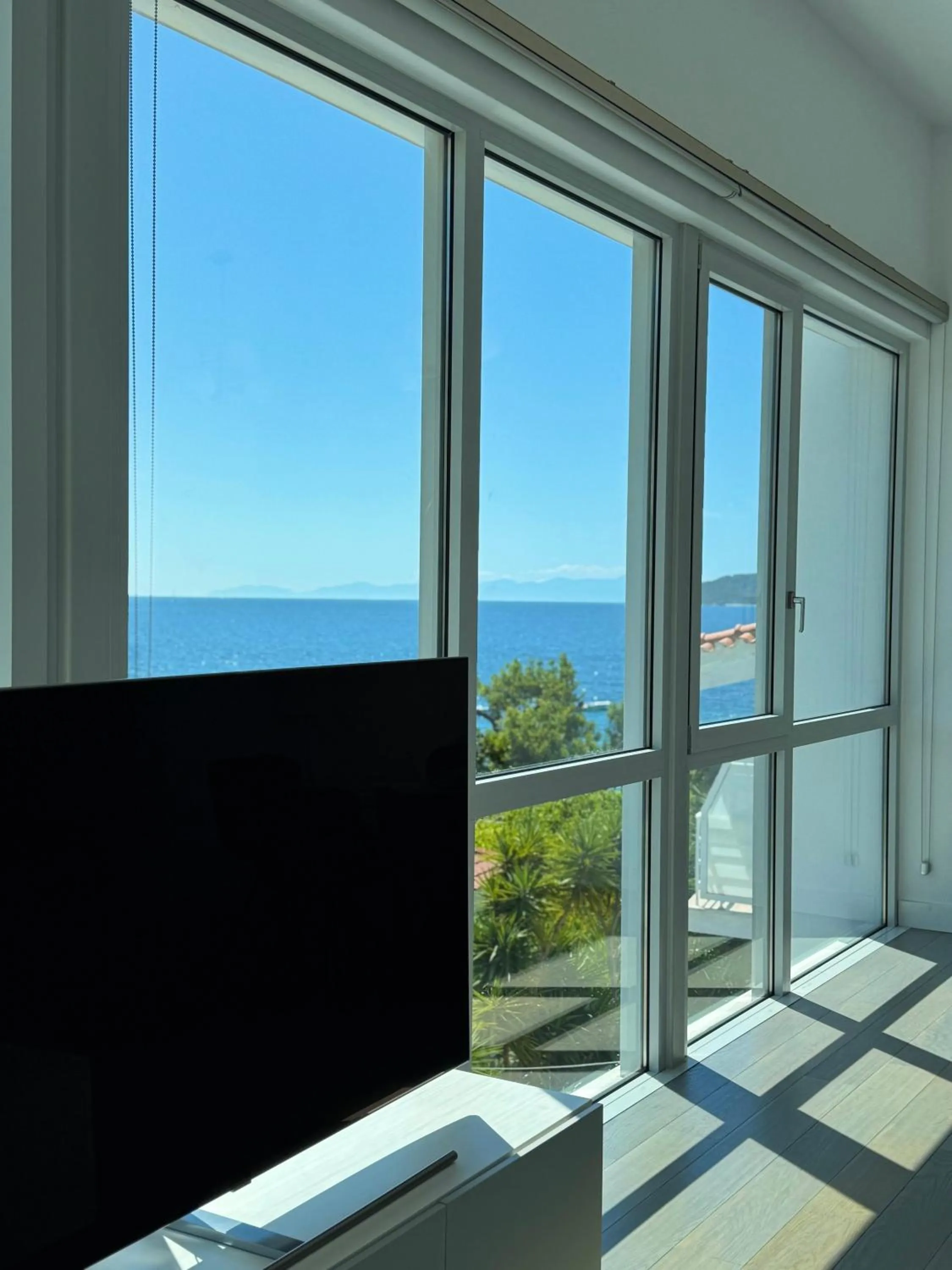 Living room in Anemoni Beach Hotel