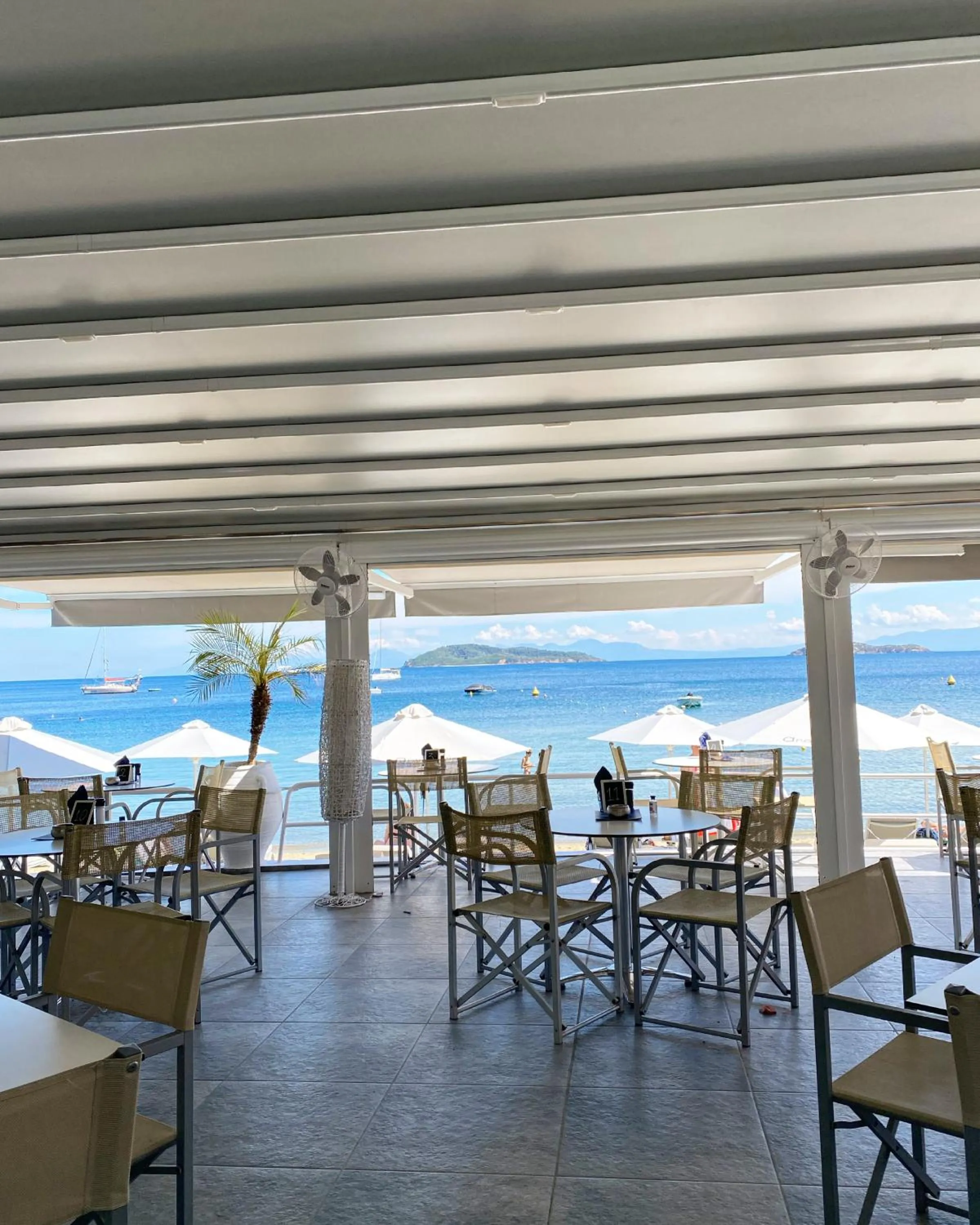 Restaurant/places to eat in Anemoni Beach Hotel