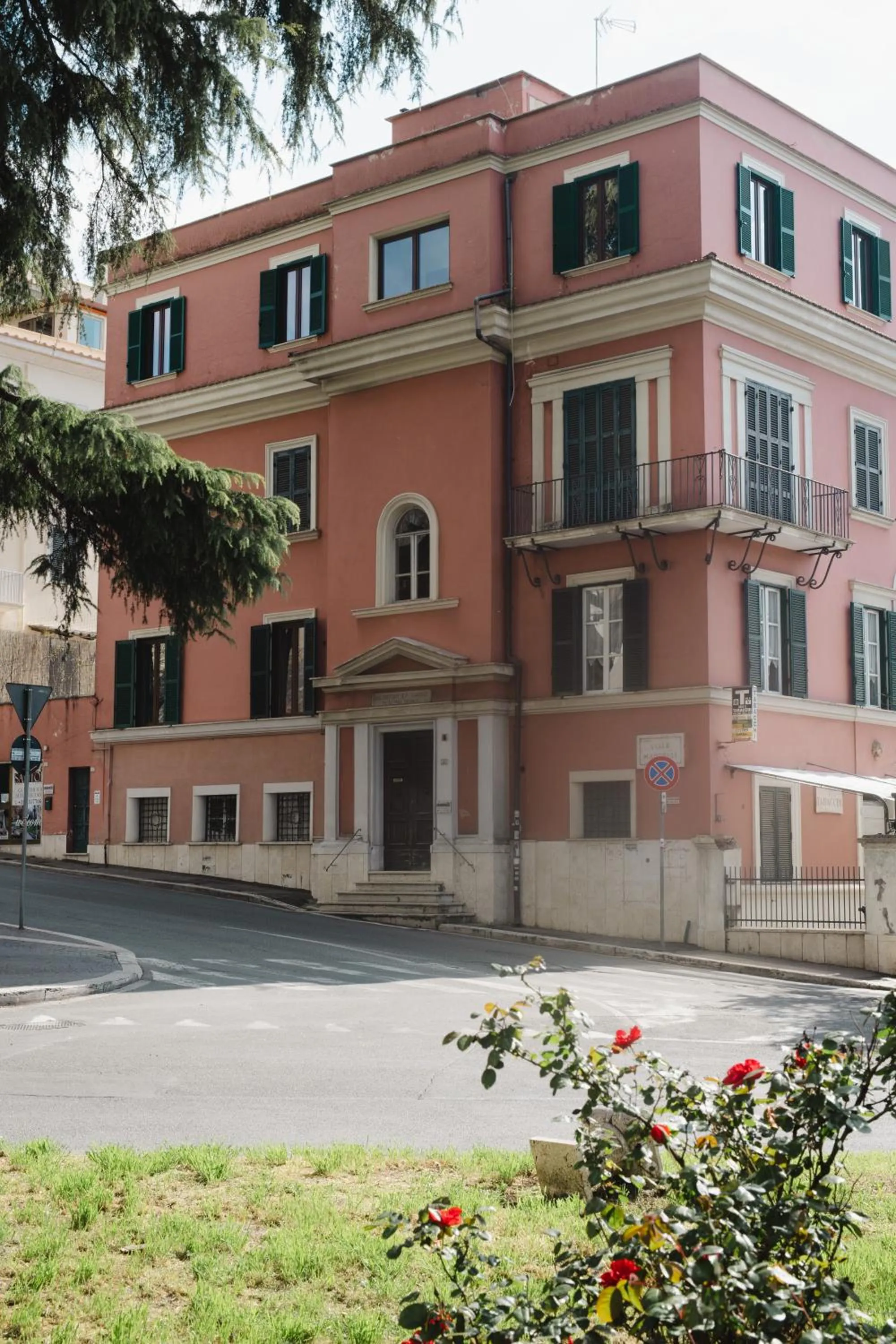 Property building in Palazzo Santori