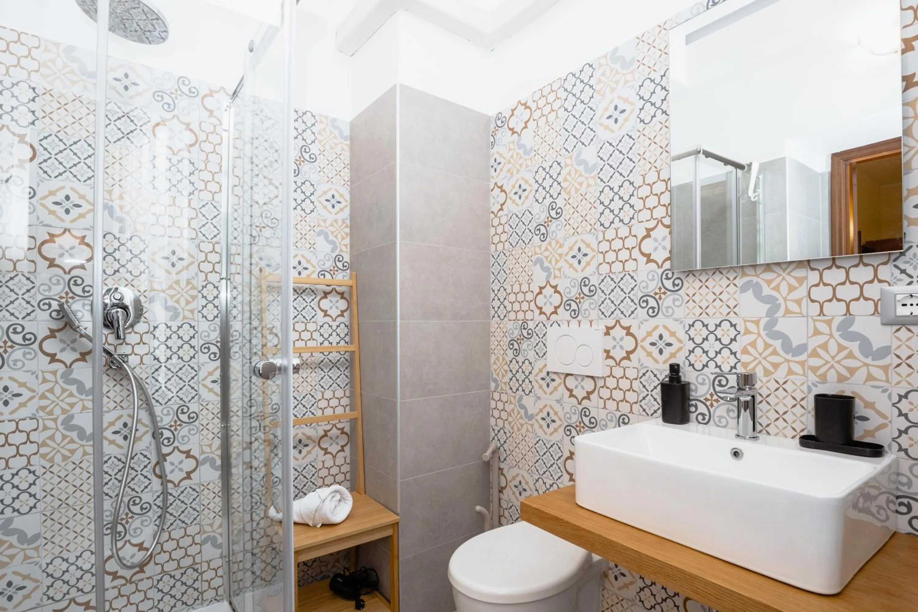 Shower in Palazzo Santori