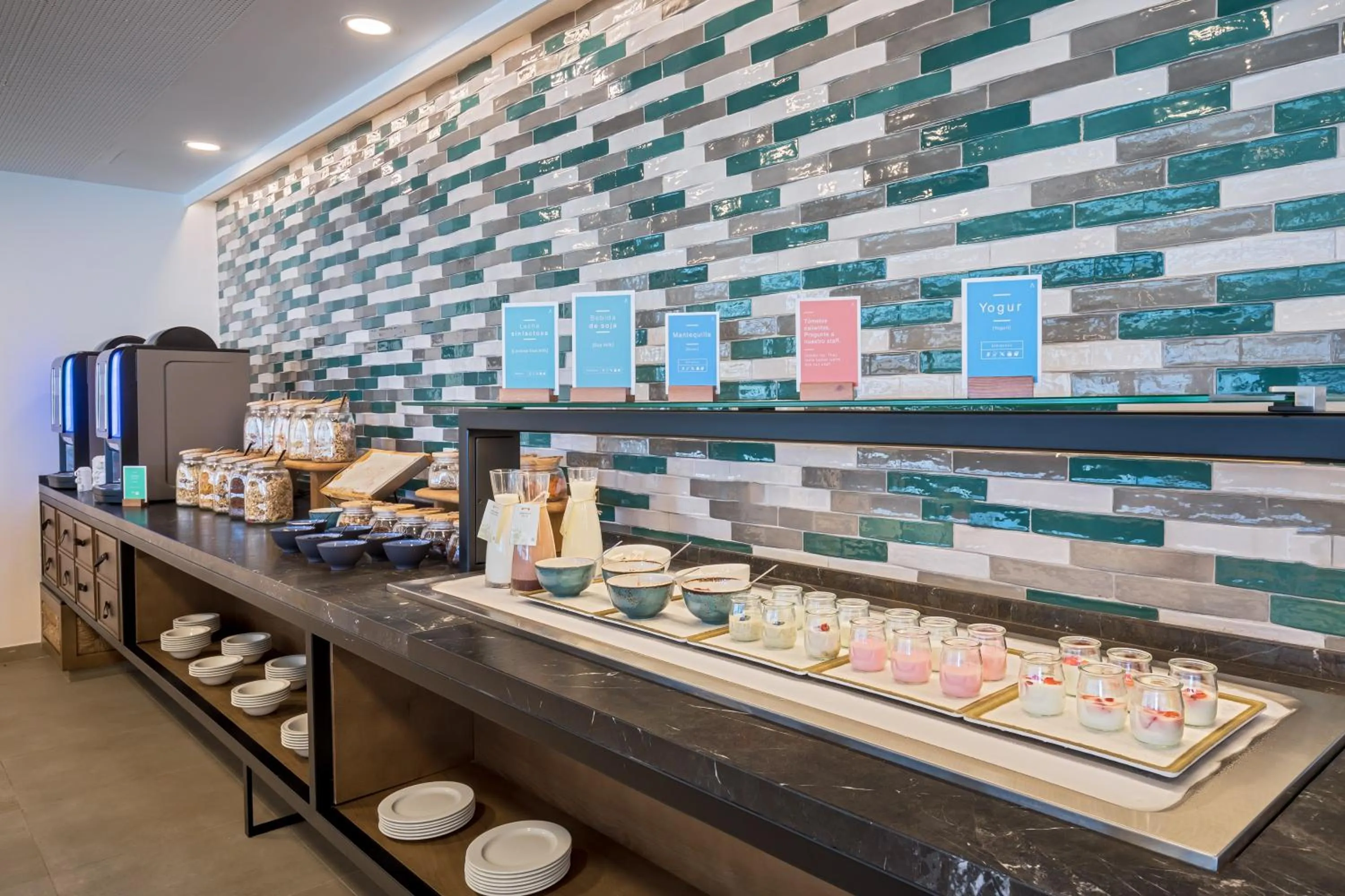 Food in Barceló Nura