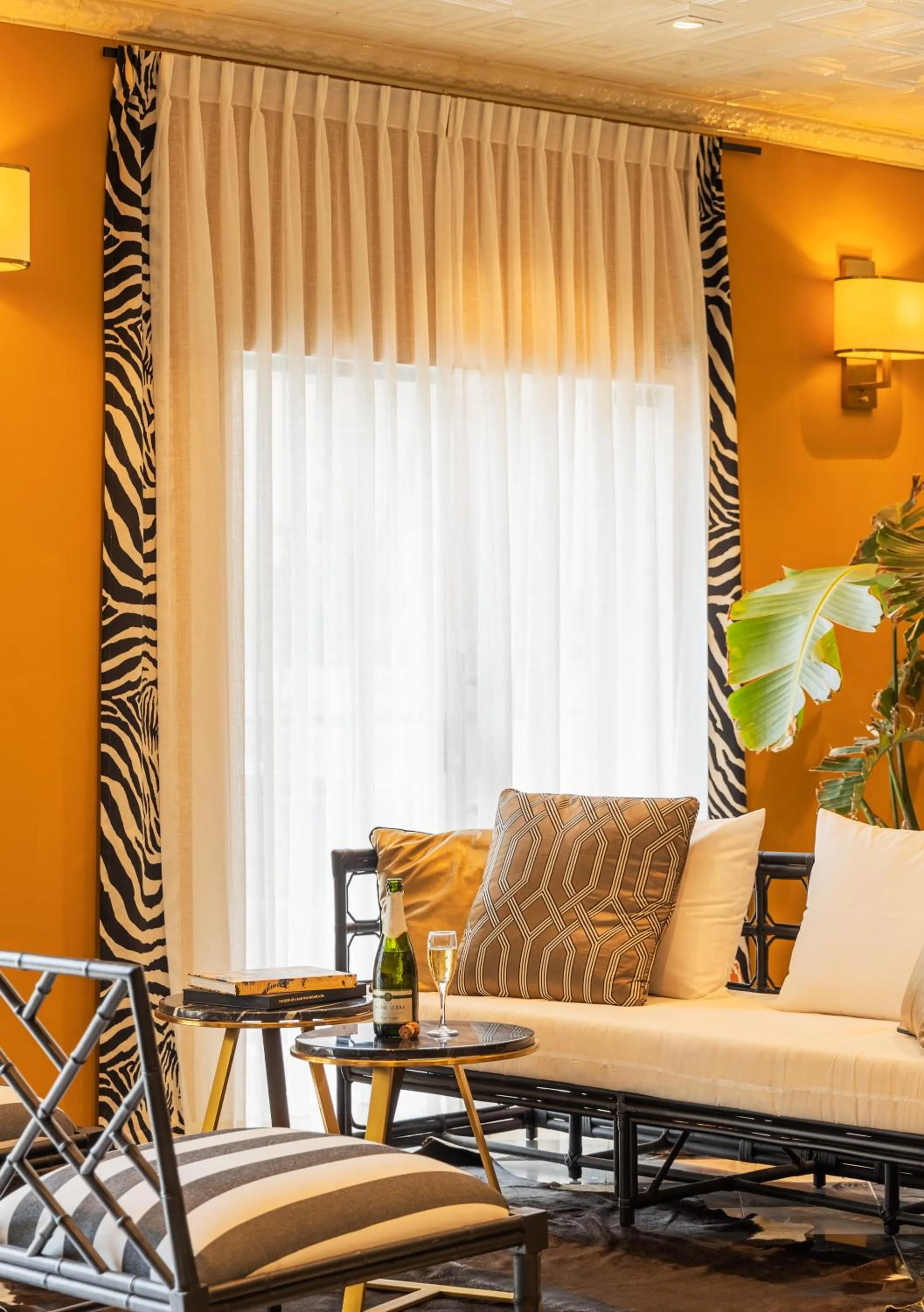 Lobby or reception in Beach Hotel by Zvieli Hotels