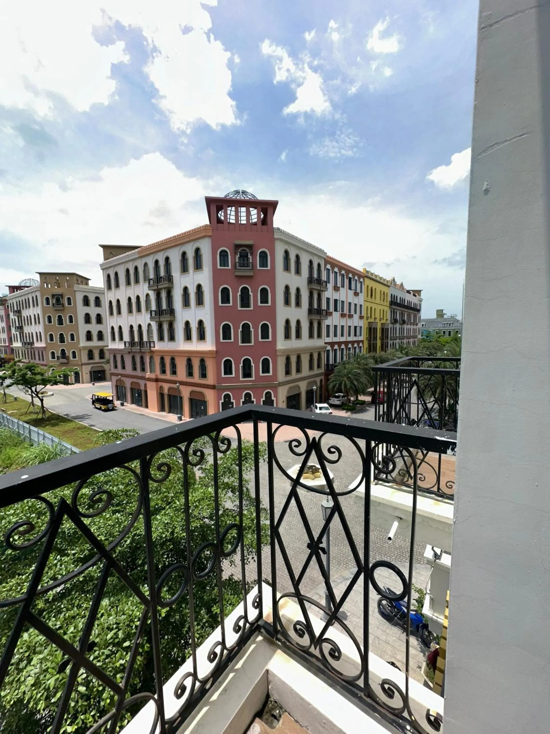 Balcony/Terrace in VĨNH KHANG HẠ LONG HOTEL