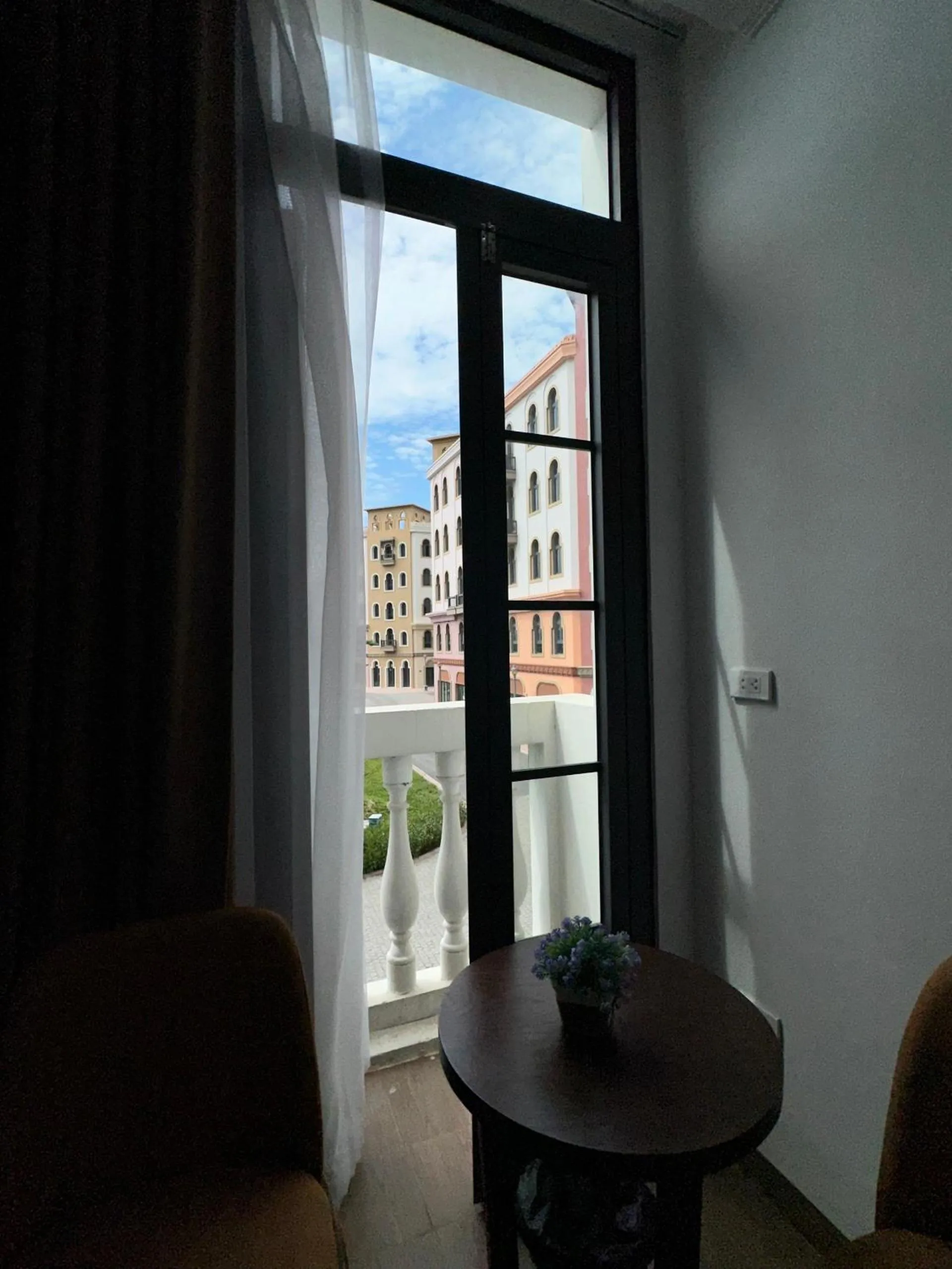 Living room in VĨNH KHANG HẠ LONG HOTEL