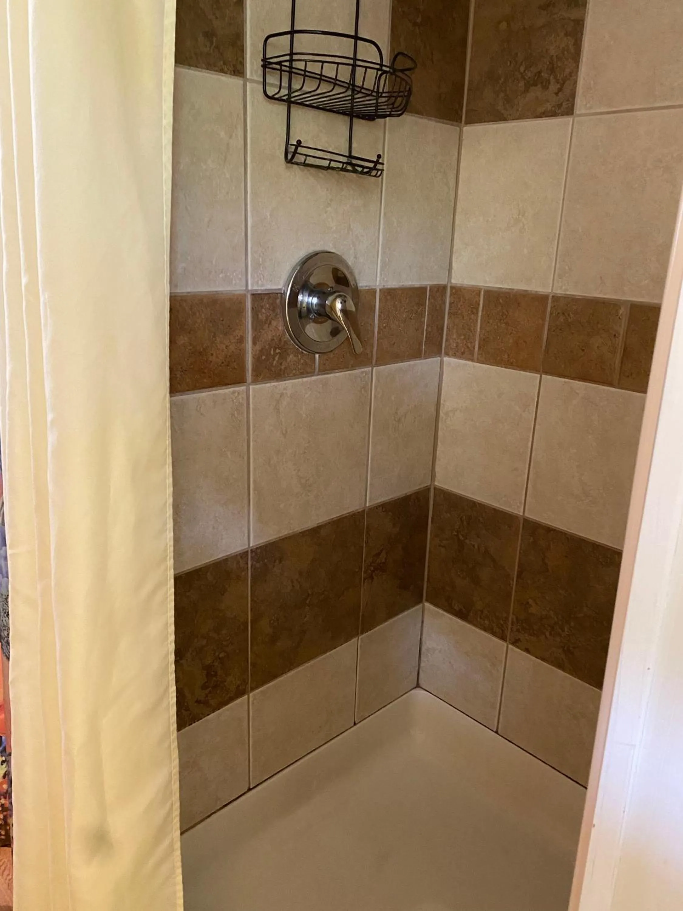 Bathroom in Oceanside Ocean Front Cabins