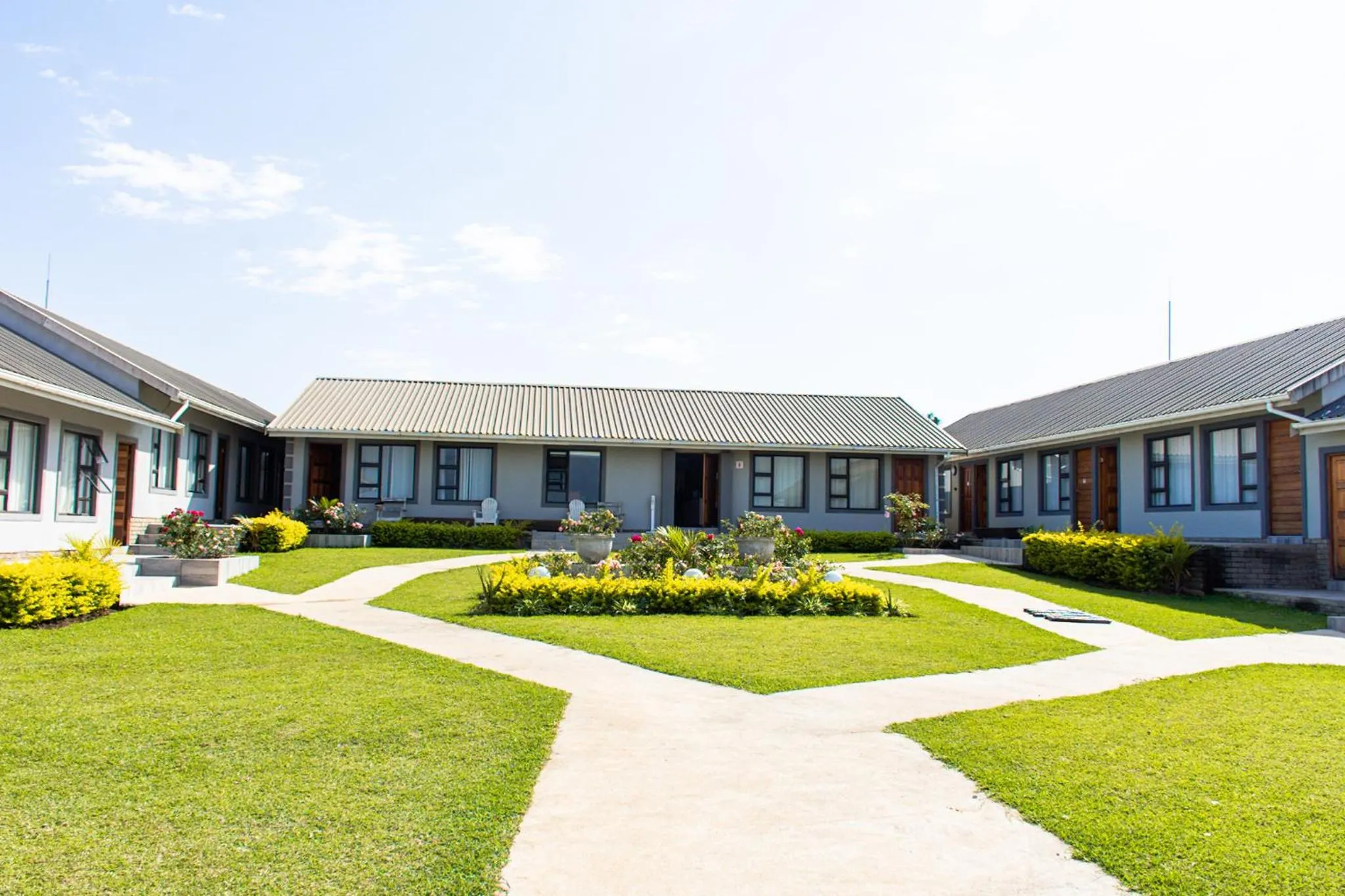 Vikamana Guest House