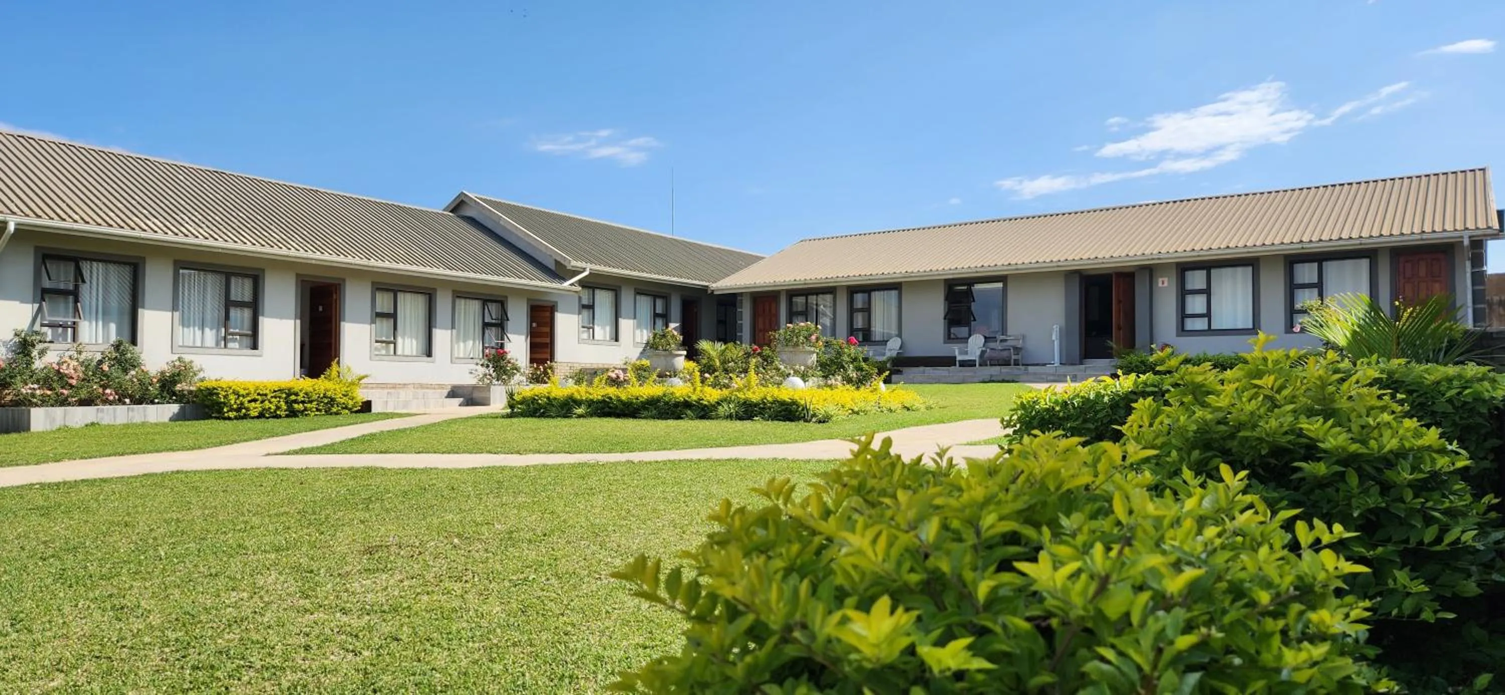 Vikamana Guest House