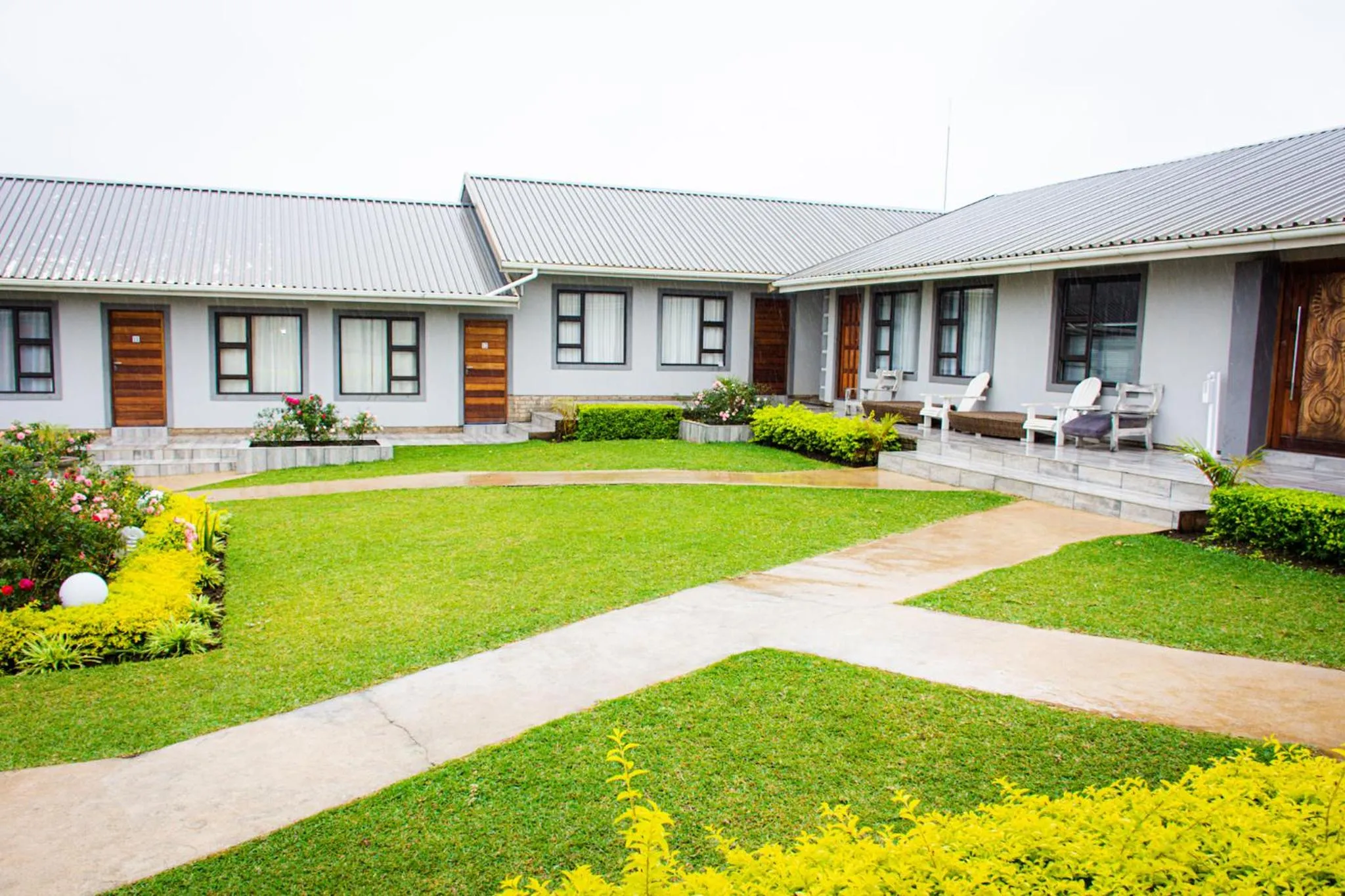 Vikamana Guest House