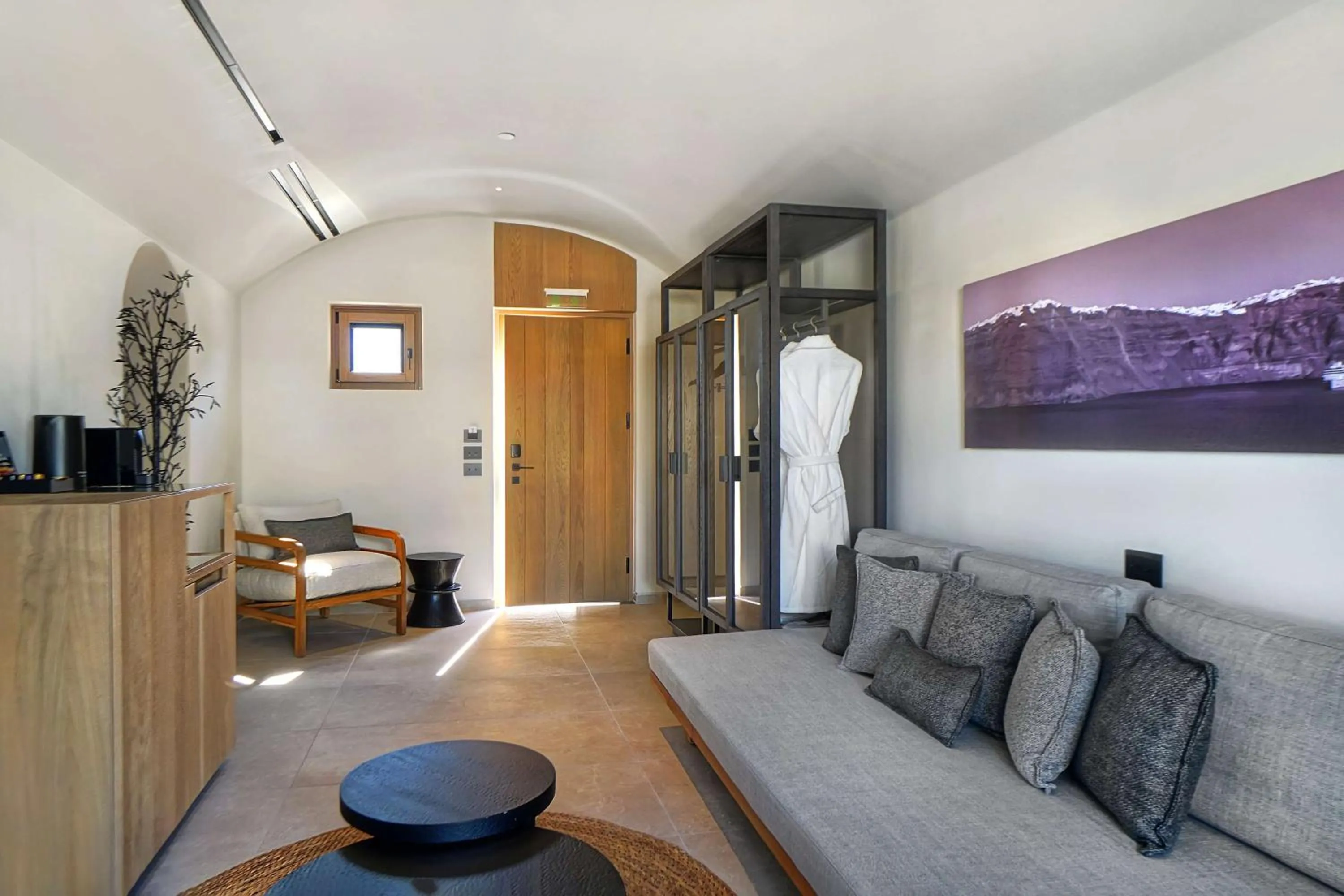 Photo of the whole room in Radisson Blu Zaffron Resort, Santorini