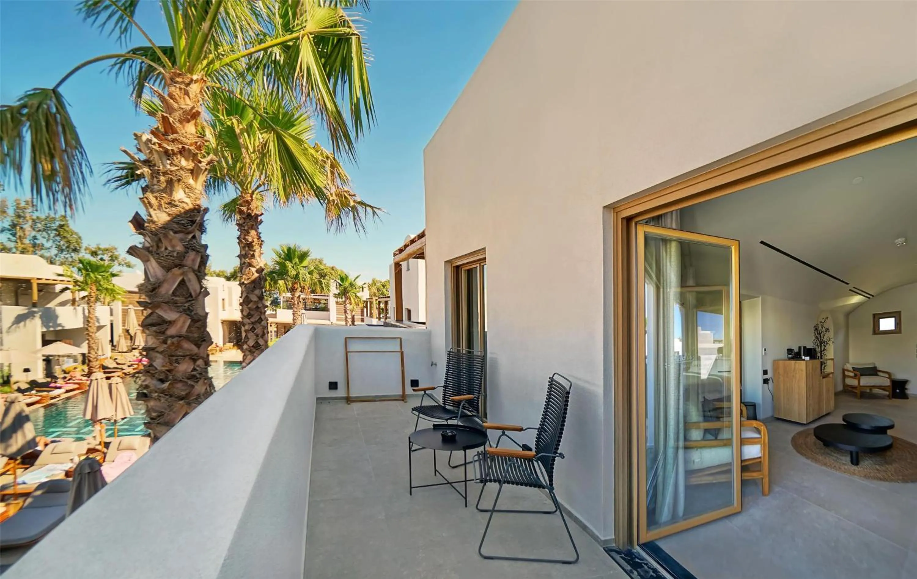 Photo of the whole room in Radisson Blu Zaffron Resort, Santorini