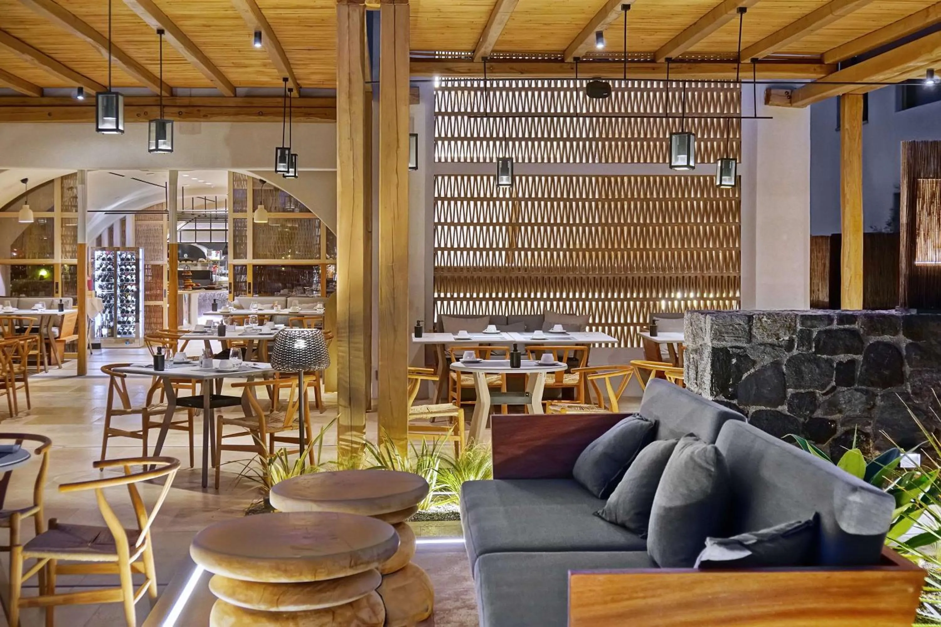 Restaurant/places to eat in Radisson Blu Zaffron Resort, Santorini