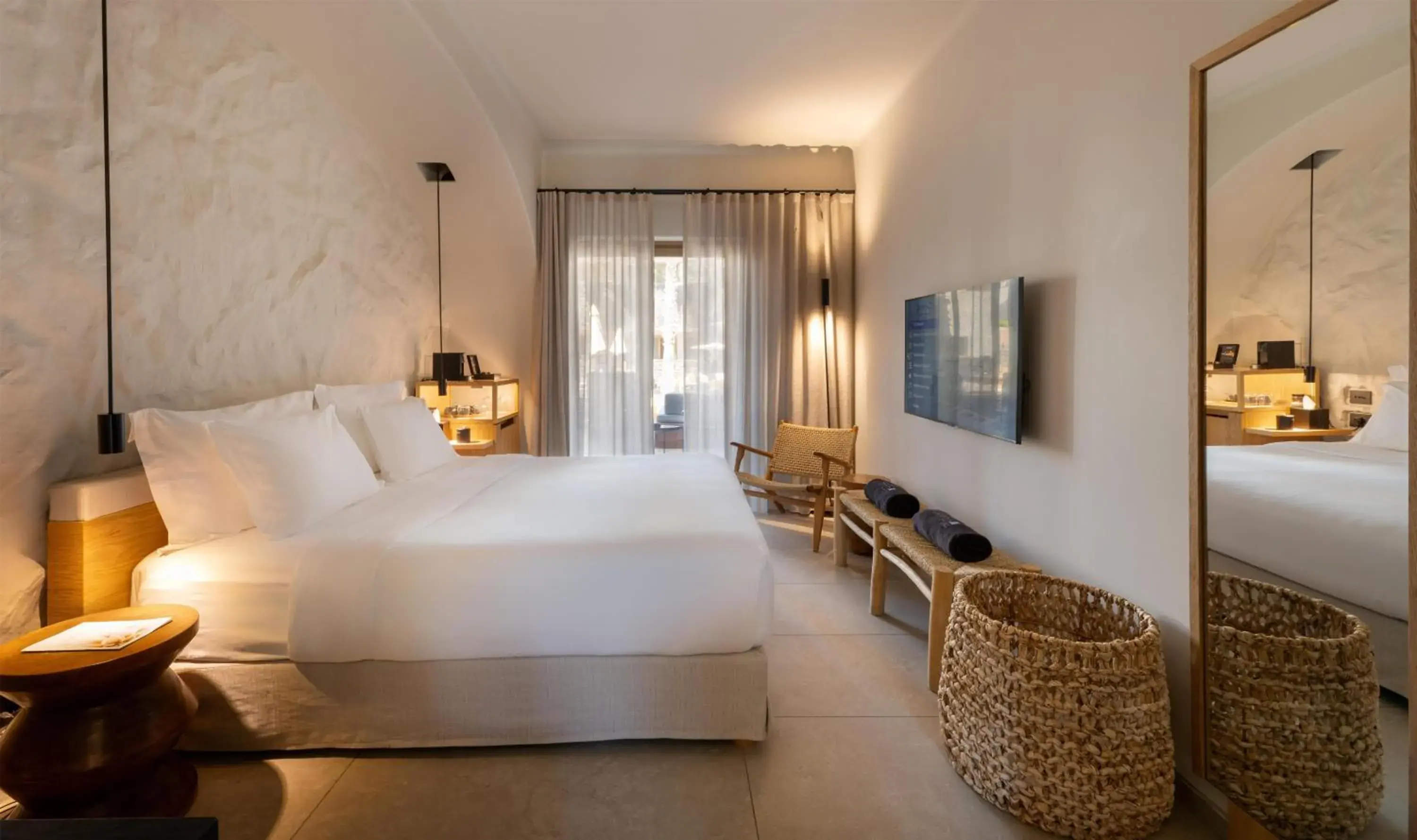 Premium Room-Terrace-Jacuzzi in Radisson Blu Zaffron Resort, Santorini Premium Room-Terrace-Jacuzzi in Radisson Blu Zaffron Resort, Santorini