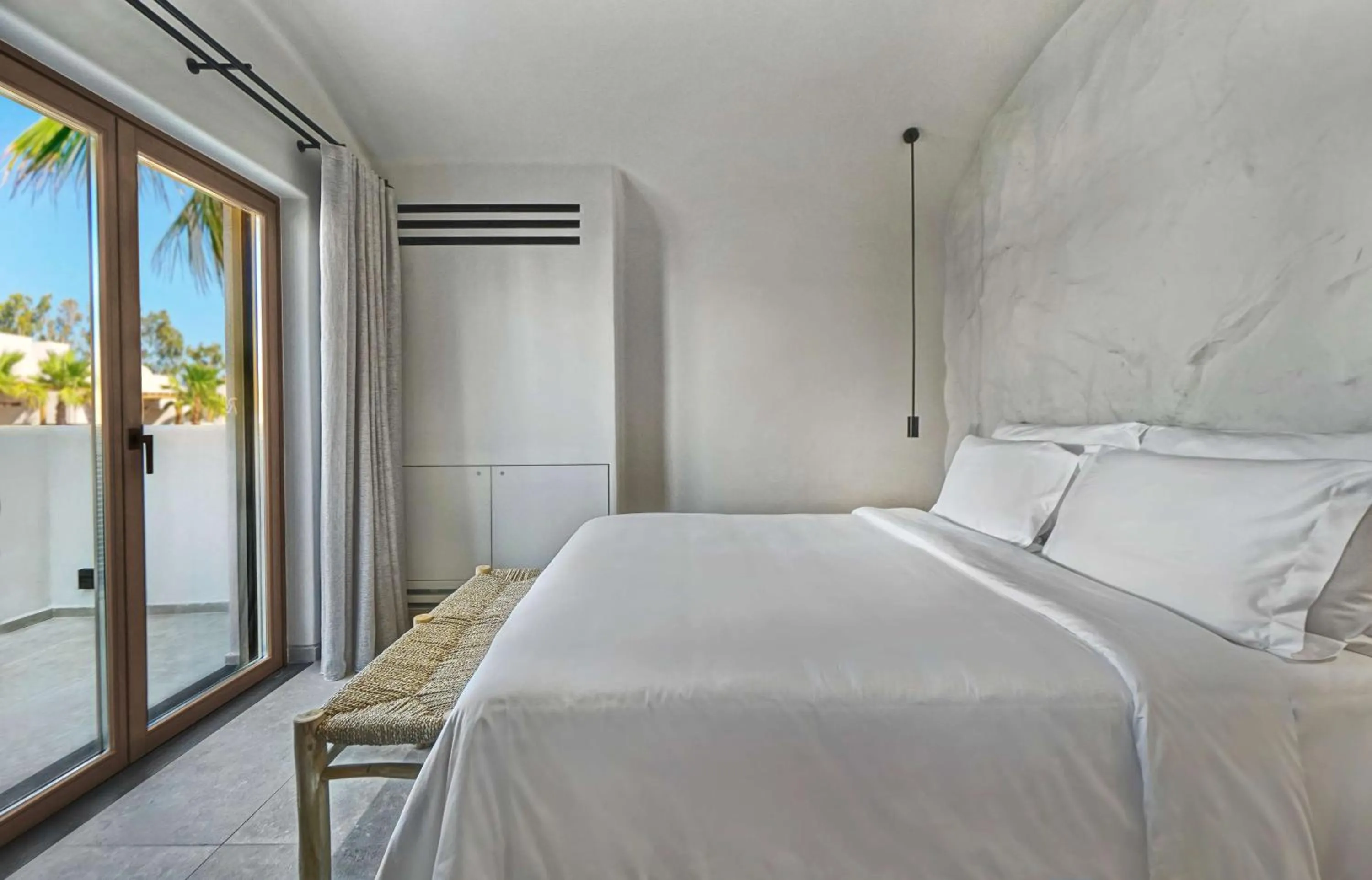 Photo of the whole room, Bed in Radisson Blu Zaffron Resort, Santorini