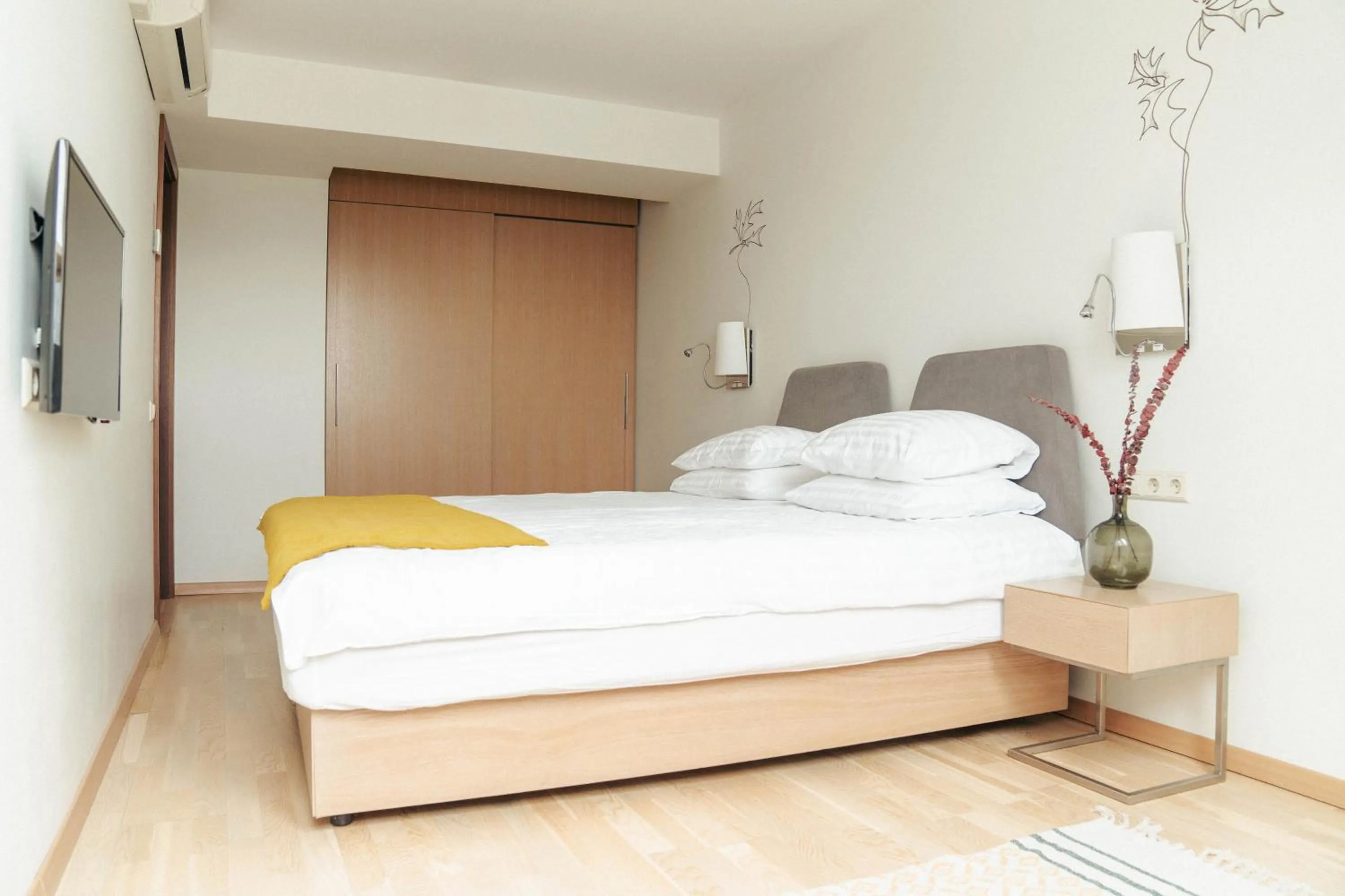 Bed in Mana Suites & Sea SPA