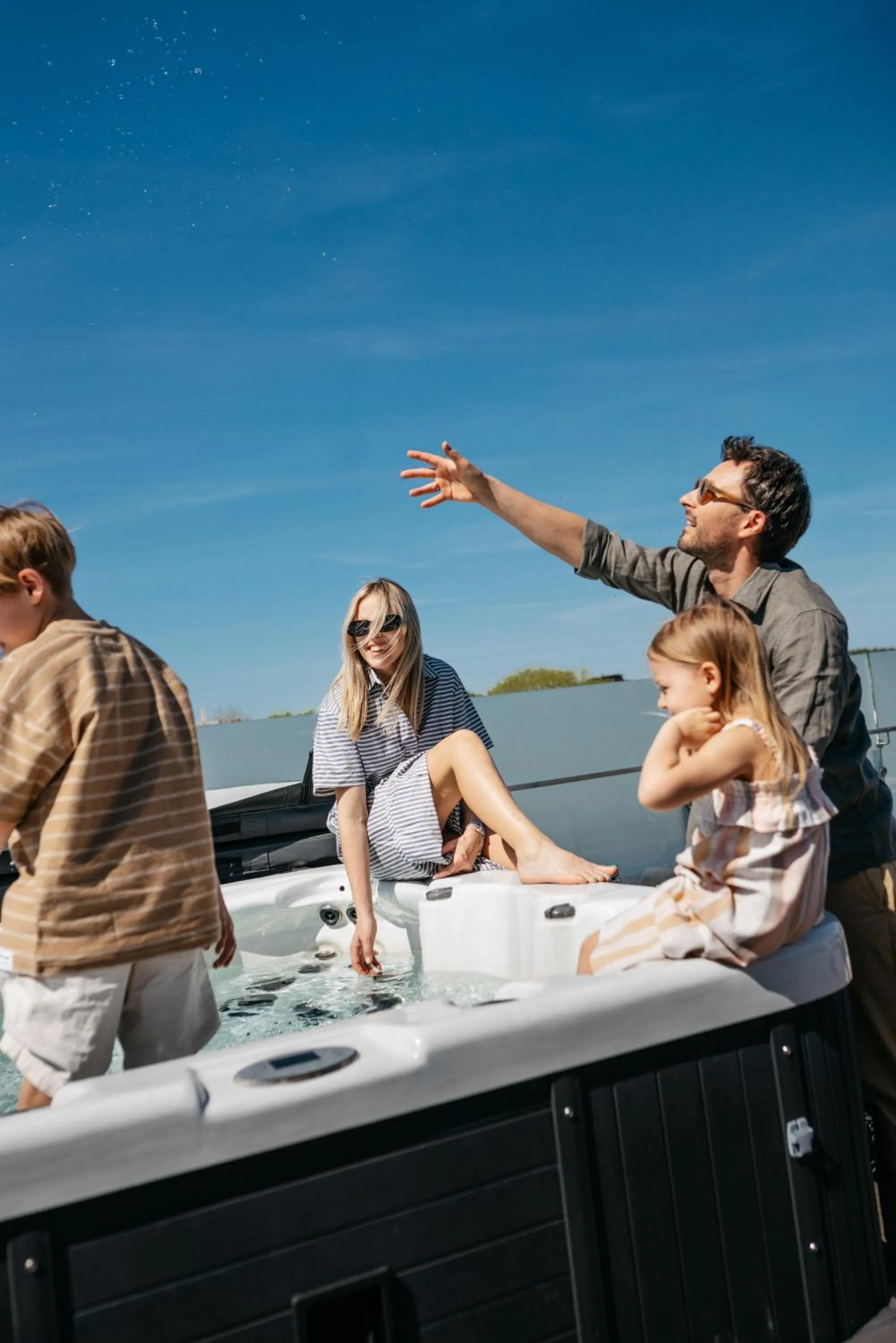 Day in Mana Suites & Sea SPA