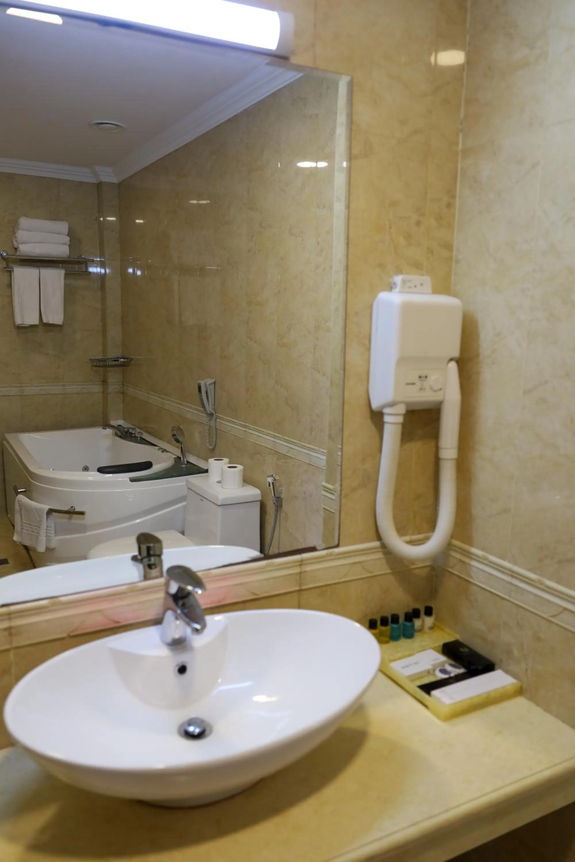 Bathroom in Sheki Palace Hotel