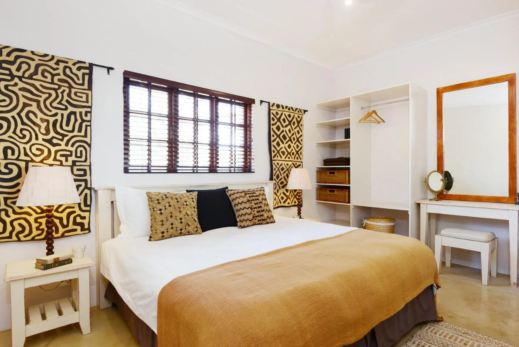 Bed in Tomjachu Bush Retreat