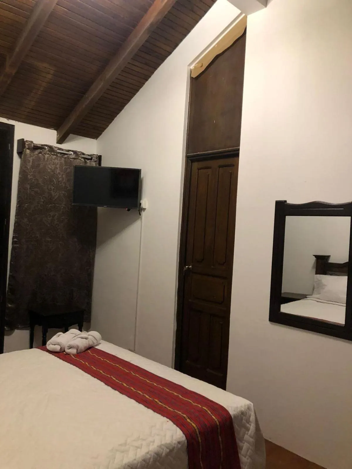 Bed in Hotel Mansion Del Rey