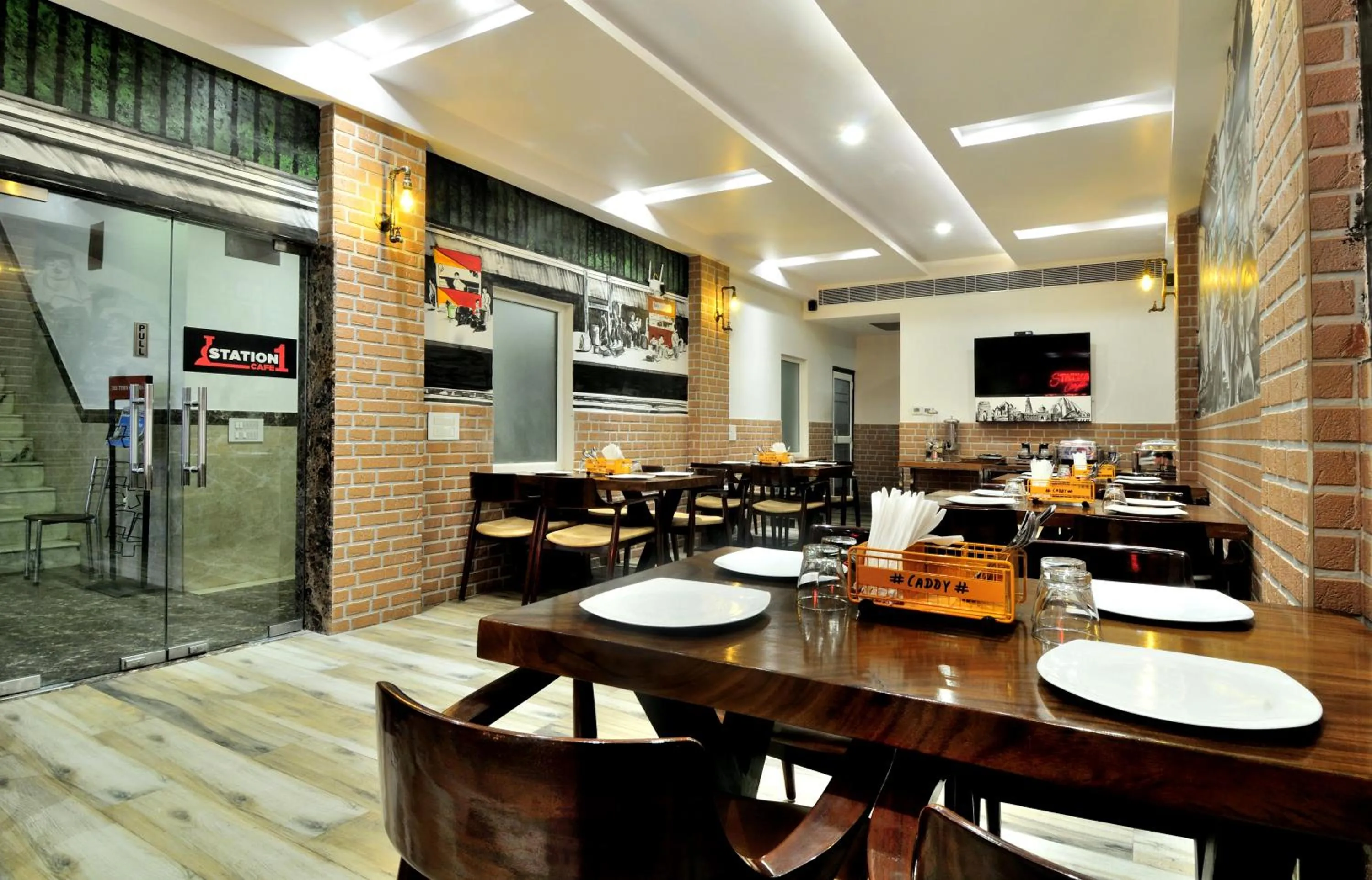 Restaurant/places to eat in The Yuvraj By LIVIQ