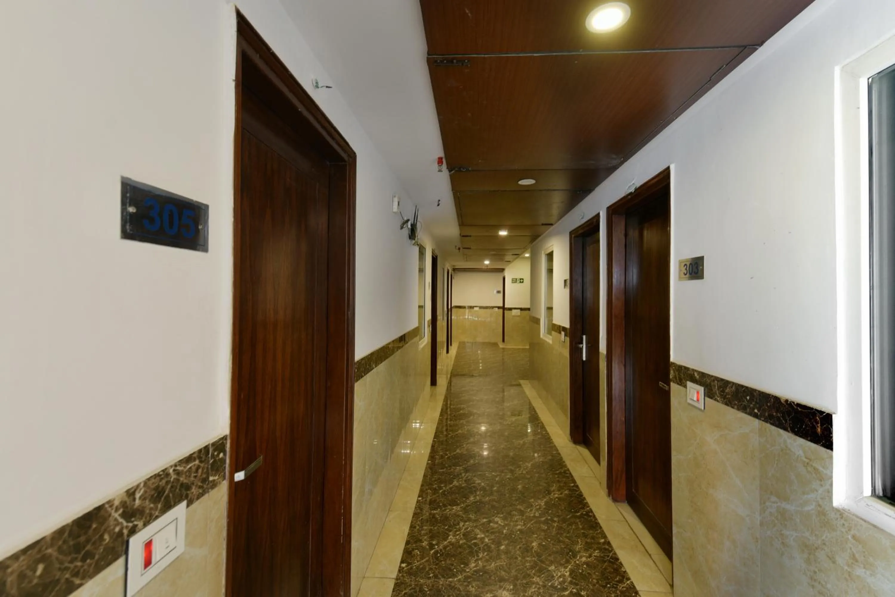 Balcony/Terrace in The Yuvraj By LIVIQ