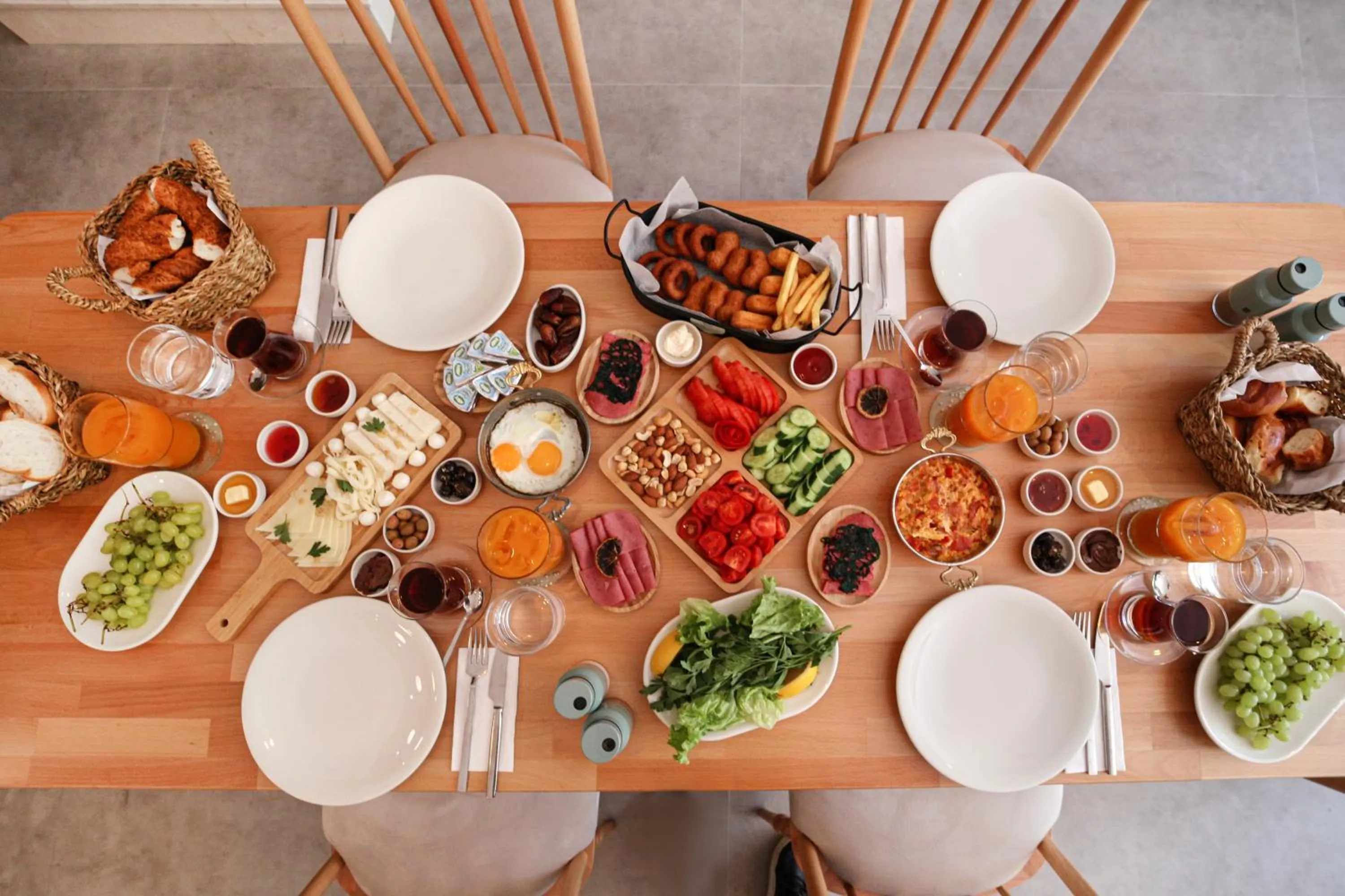 Breakfast in The Pearl Suites