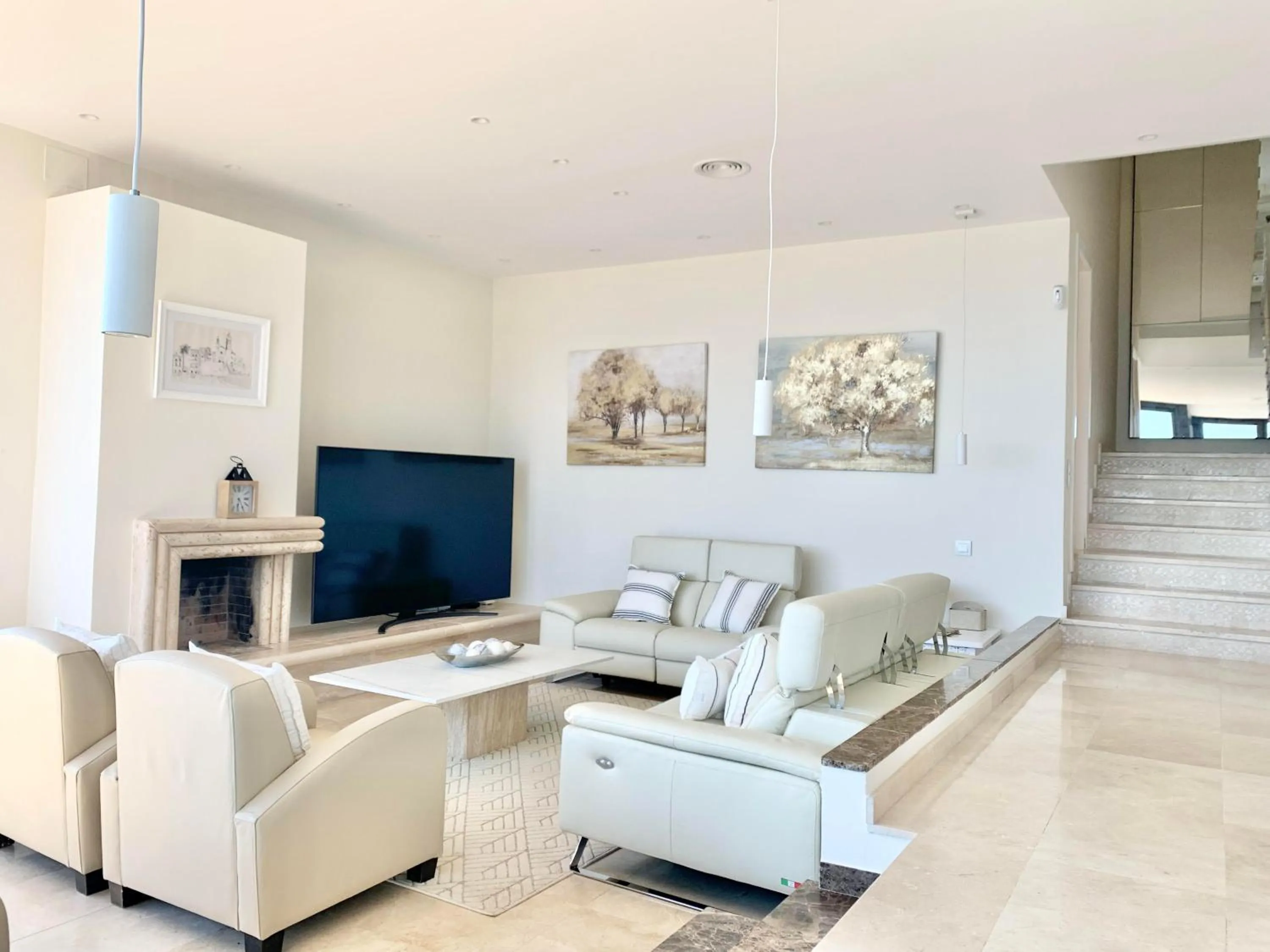 Sitges Spaces Sea View Villa- 6 Bedrooms, 5 bathrooms, 2 private pools, Near center