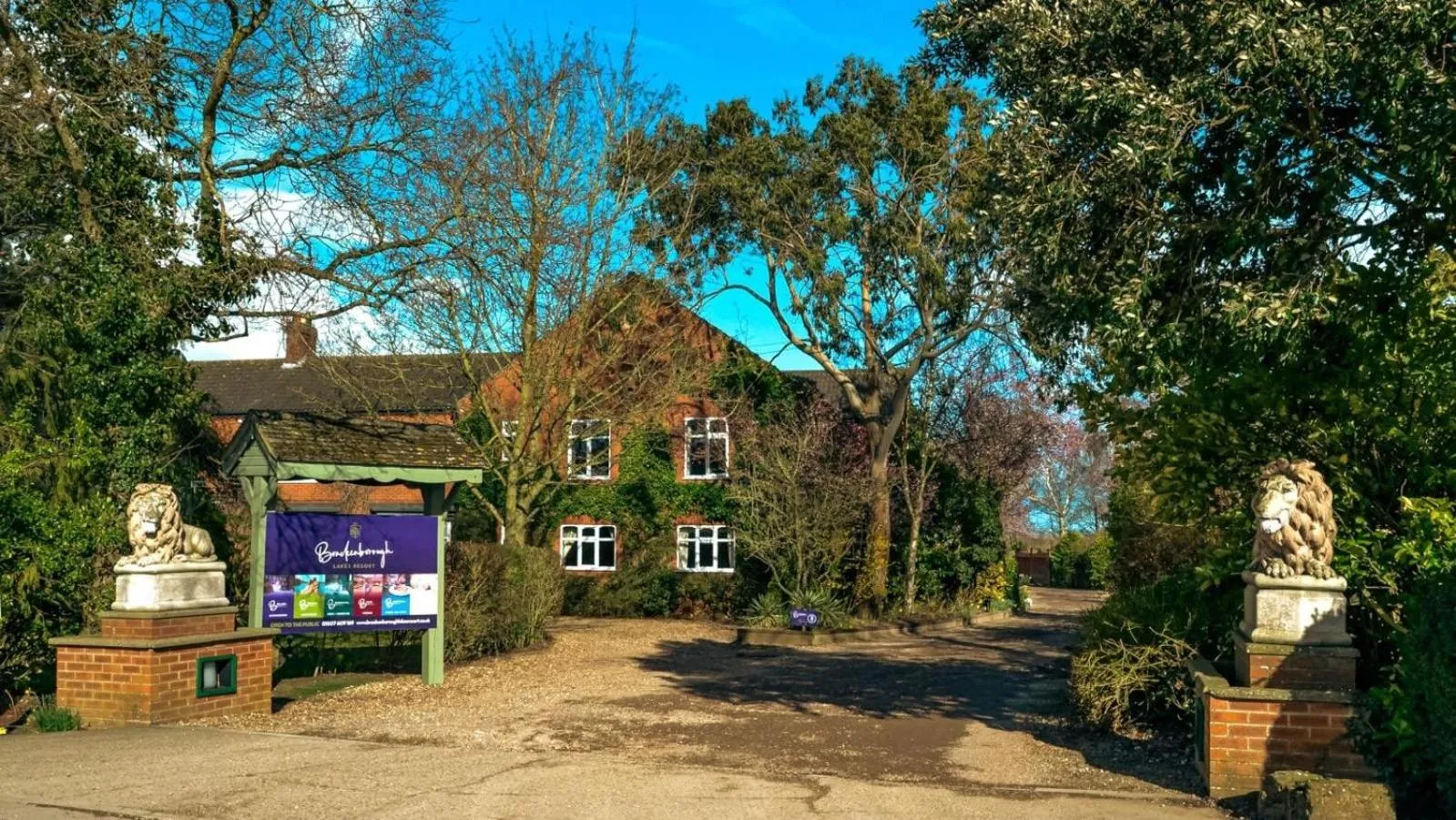 Property building in Sure Studio by Best Western Brackenborough Lakes & Resort