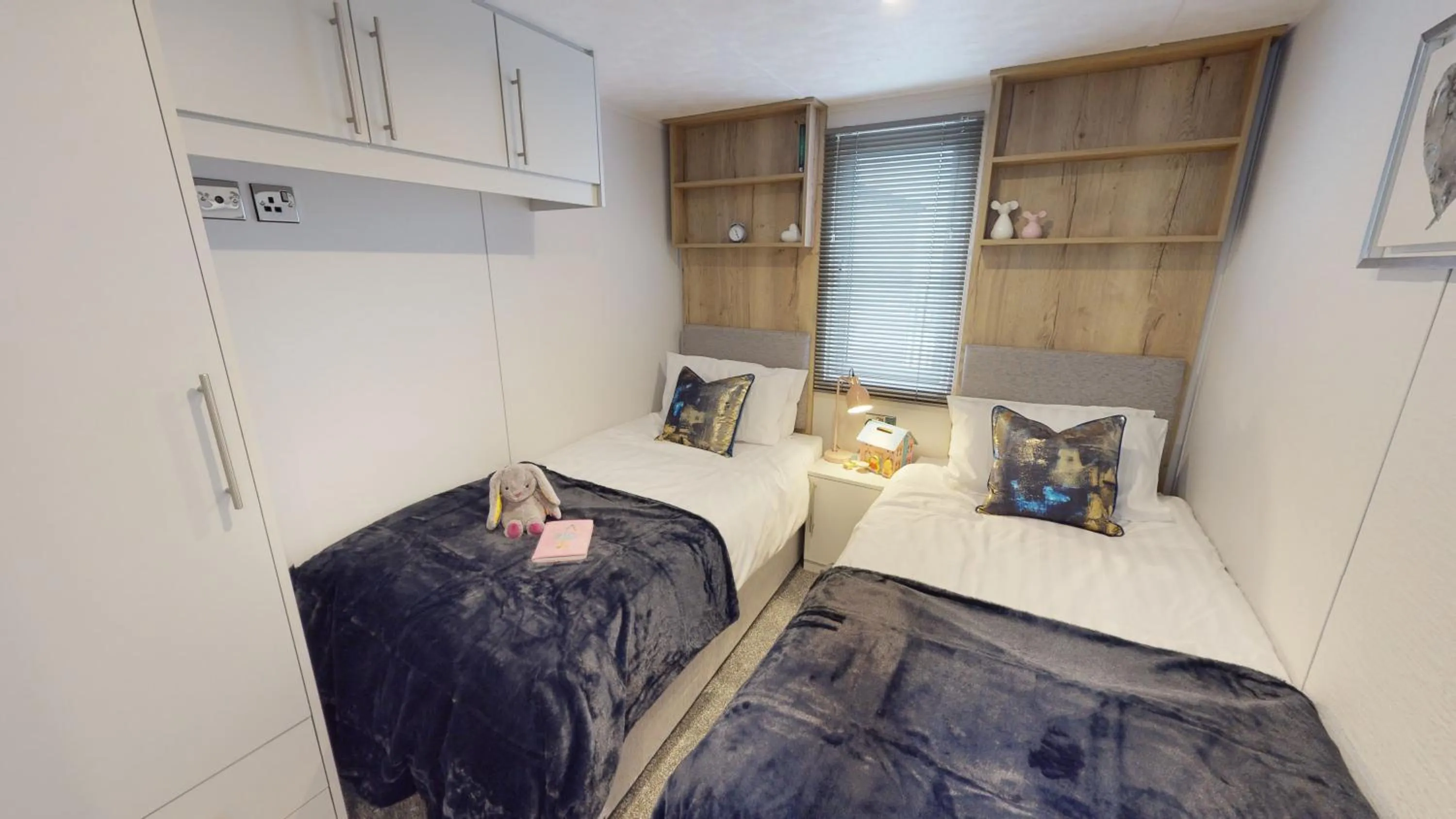 Bedroom, Bed in Sure Studio by Best Western Brackenborough Lakes & Resort